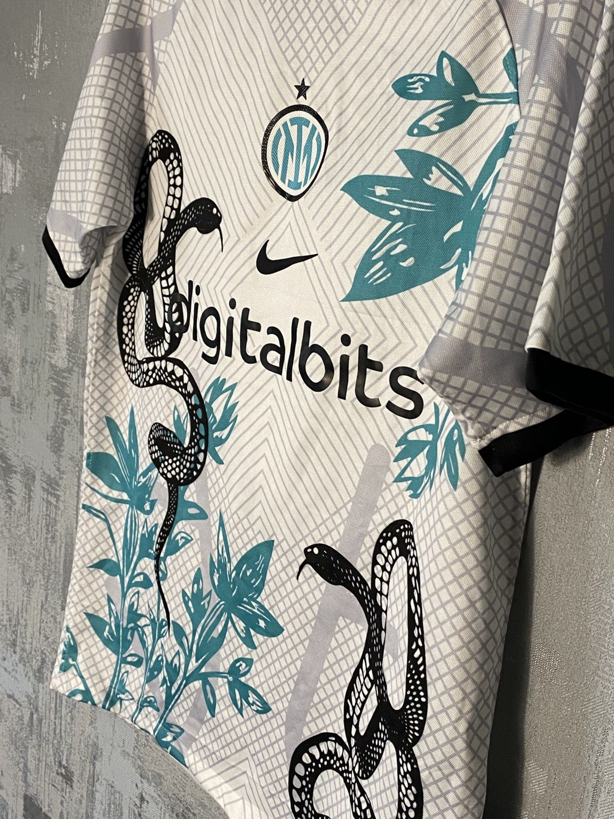 Nike 2024-2025 Inter Nike Soccer Football Jersey Kit Size M-L Size US M / EU 48-50 / 2 - 4 Thumbnail
