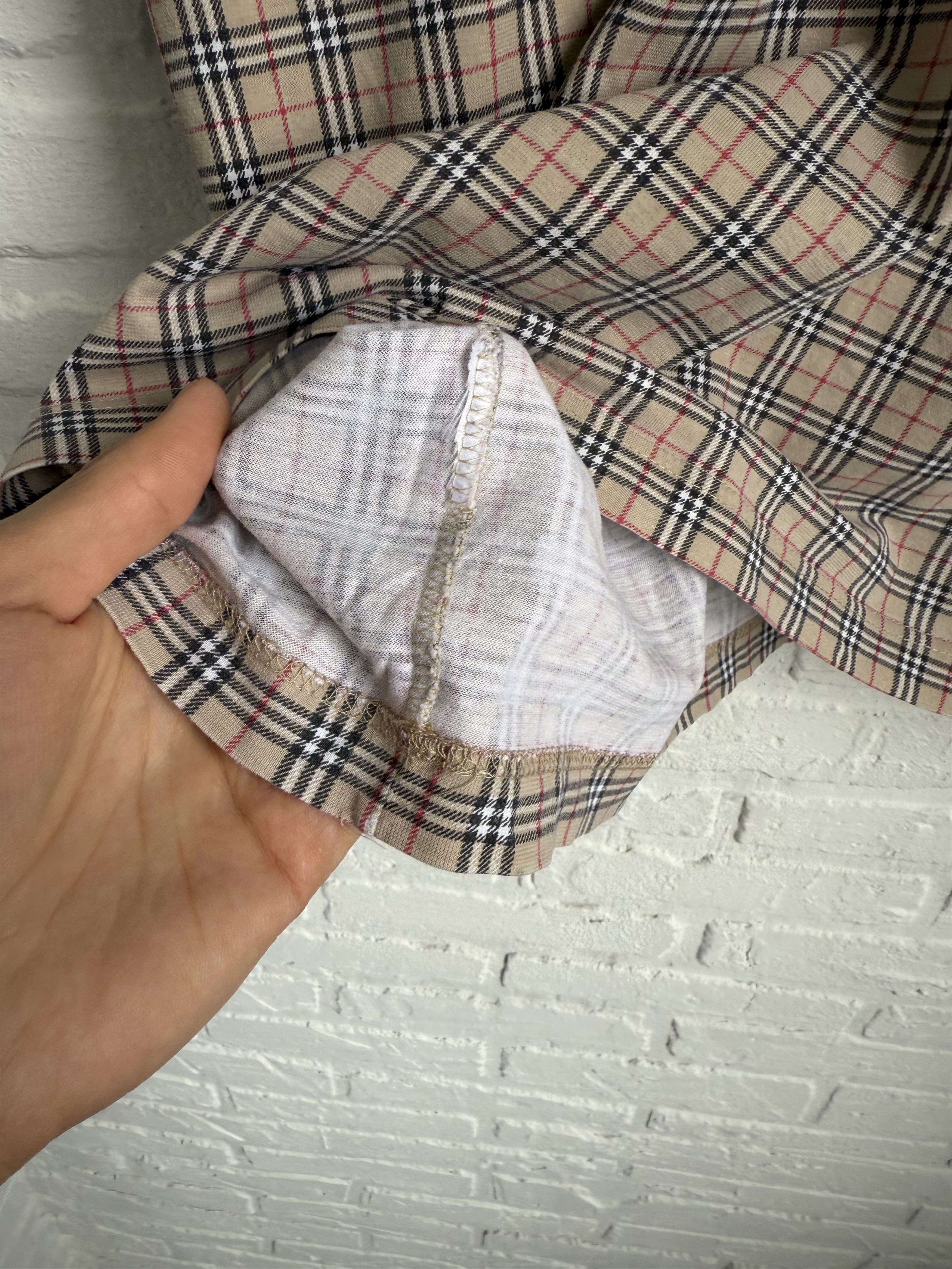 Burberry × Vintage Vintage 90s Burberry nova check monogram t-shirt Size US M / EU 48-50 / 2 - 4 Thumbnail