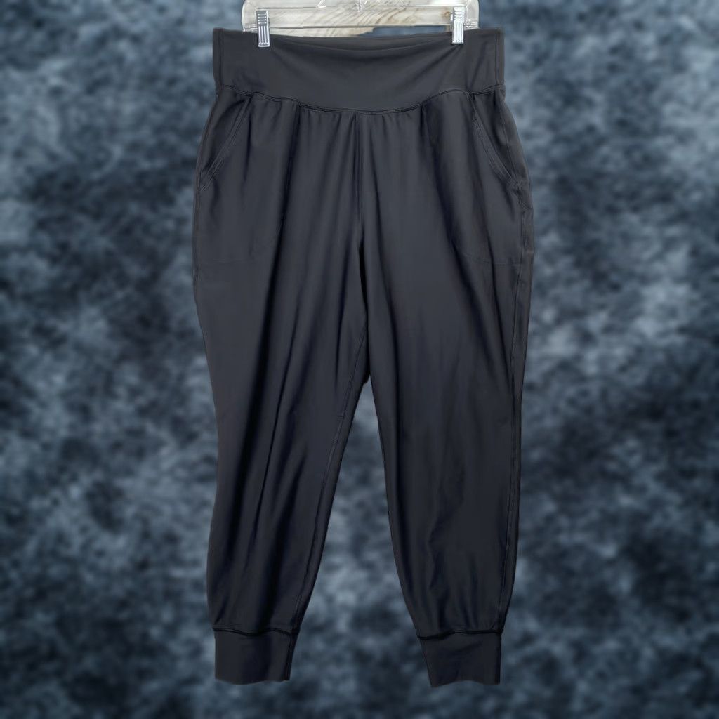 Old Navy Old Navy Active XL Hi Rise Powersoft Go-Dry Leggings Joggers Black Pockets Size 40" / US 18 - 1 Thumbnail
