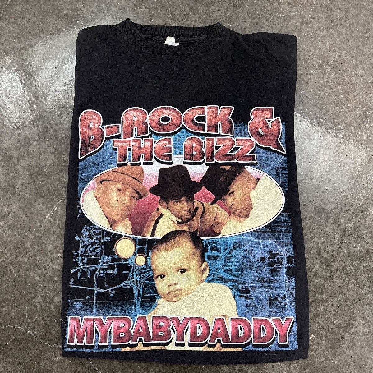 Vintage 1997 B-ROCK & THE BIZZ My Baby Daddy Rap Tee Size US XXL / EU 58 / 5 - 1 Thumbnail