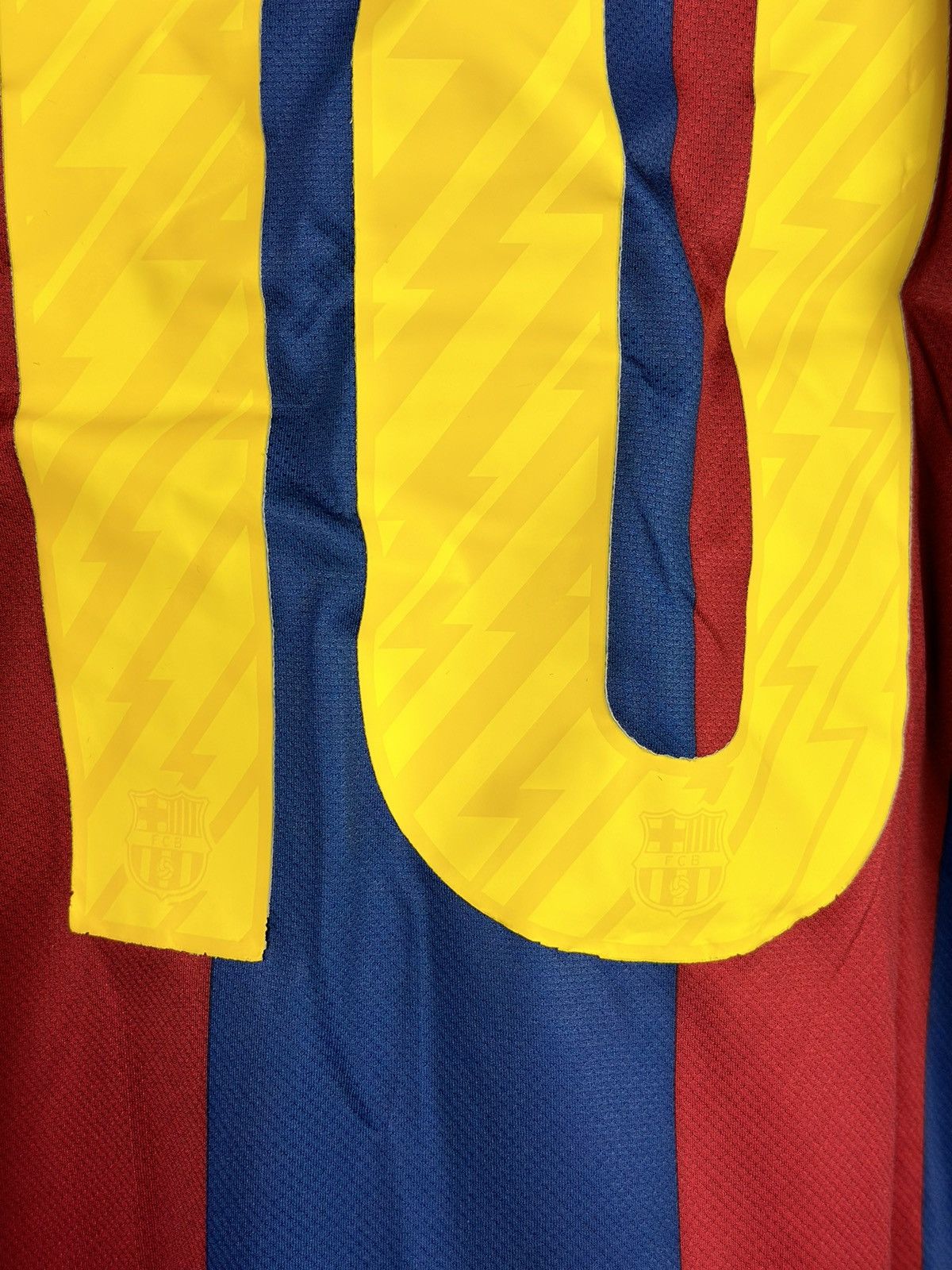 Other Rare!! Messi Barcelona 2010 2011 Home Soccer Jersey Shirt Size US M / EU 48-50 / 2 - 12 Thumbnail