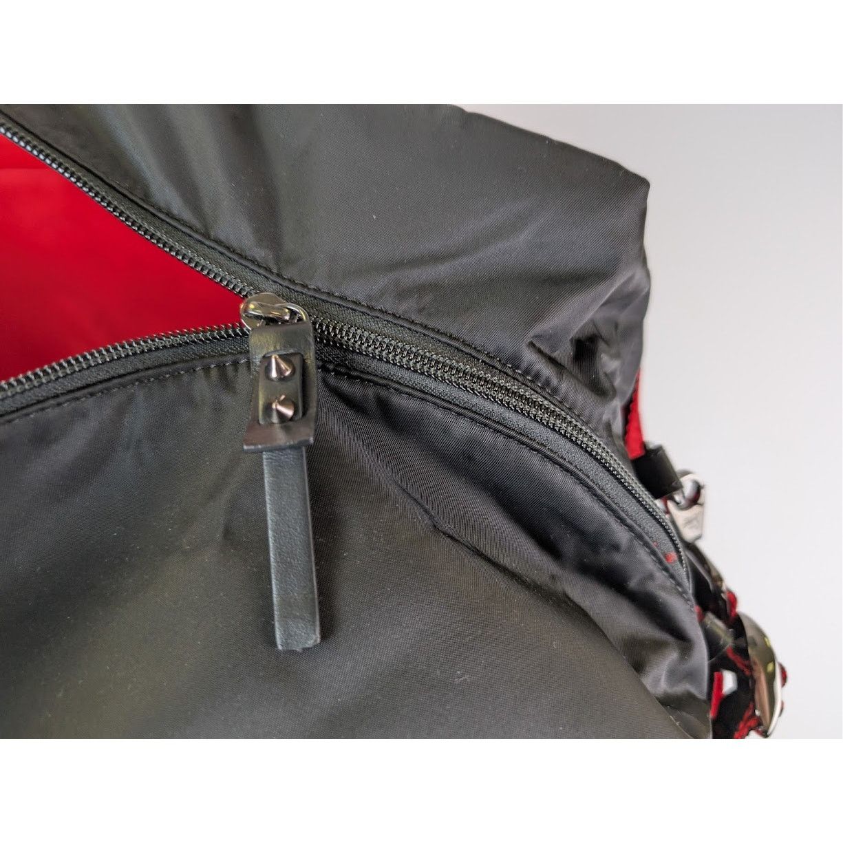 Christian Louboutin o1rshd1 Size: OS / Loubideal Sport Bag in Loubi/Black Size ONE SIZE - 21 Thumbnail
