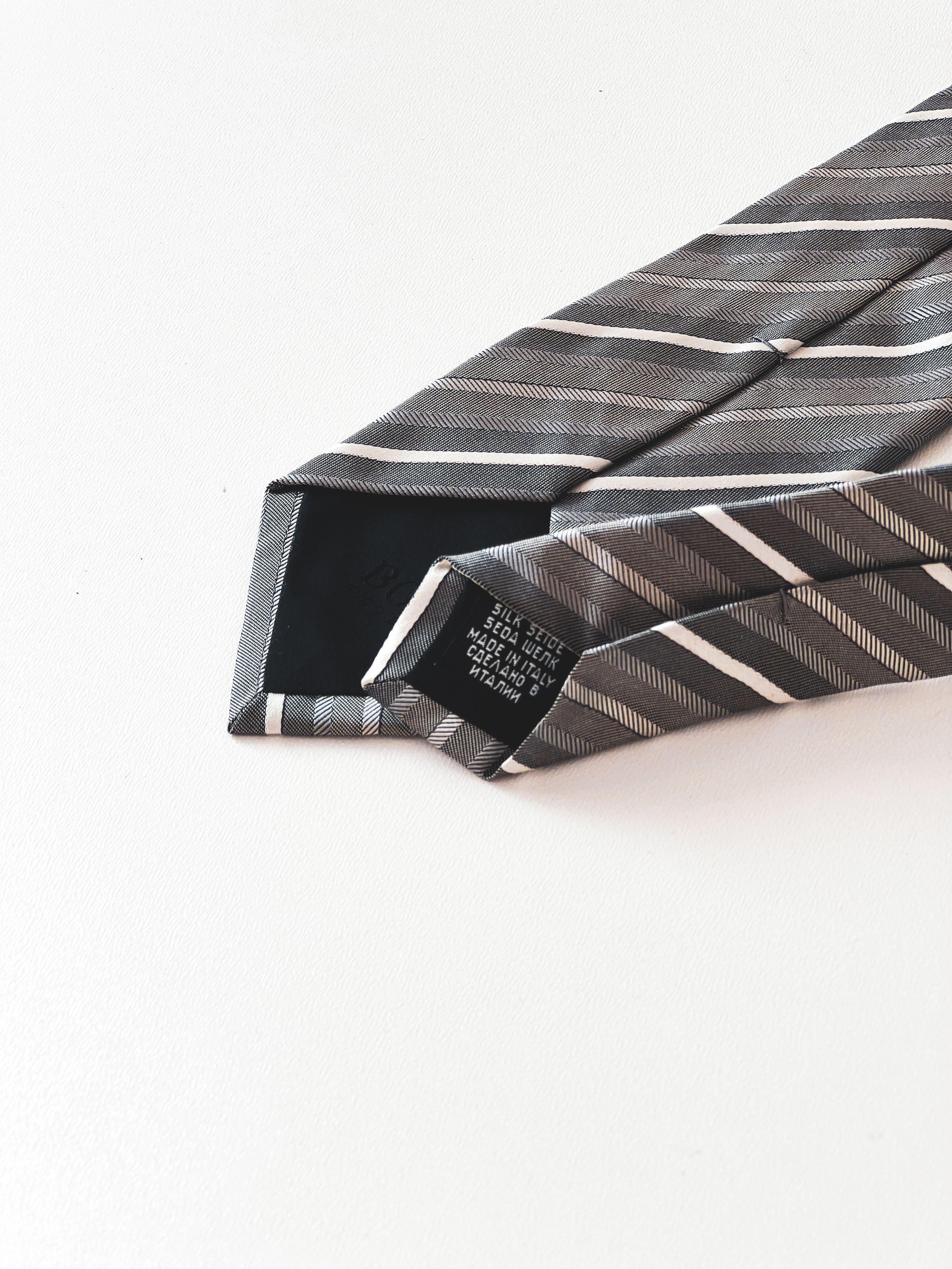 Hugo Boss × Vintage Hugo Boss vintage 4-x cravat Size ONE SIZE - 16 Thumbnail