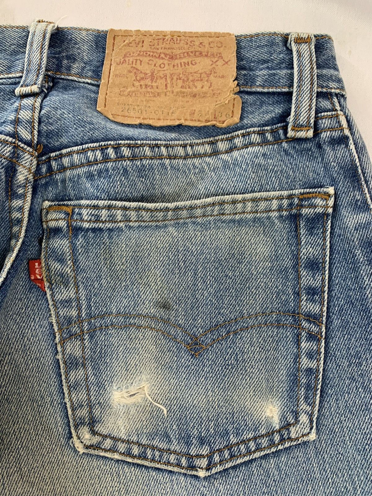 Levi's Vintage Clothing 80s levis 501 vintage jeans usa made Size US 27 - 11 Thumbnail