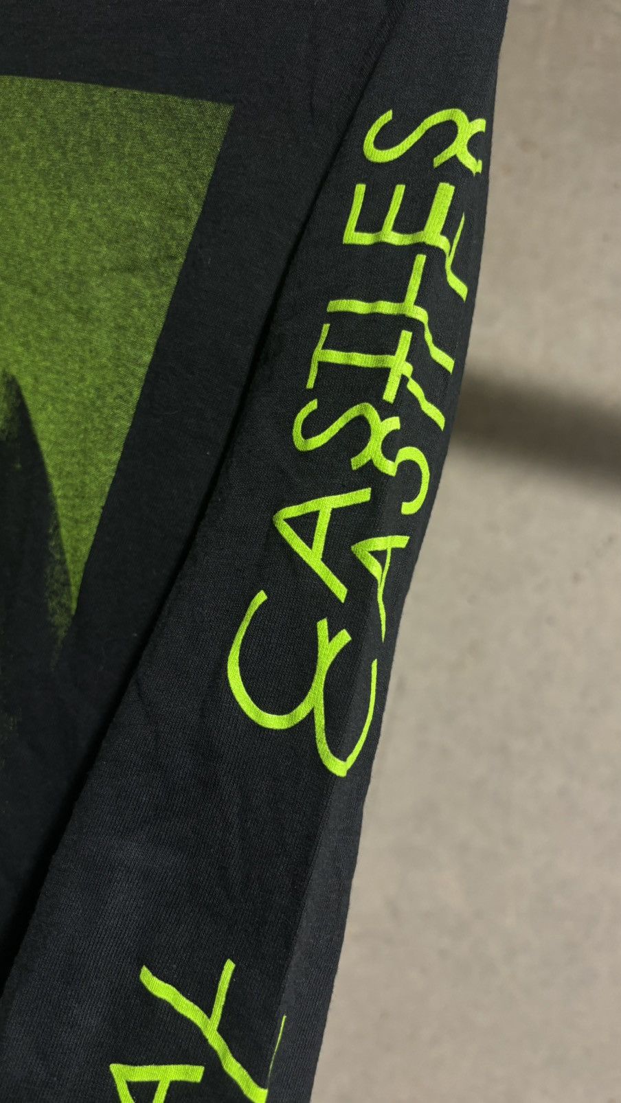Band Tees Crystal Castles Edith Long Sleeve Size US M / EU 48-50 / 2 - 5 Thumbnail