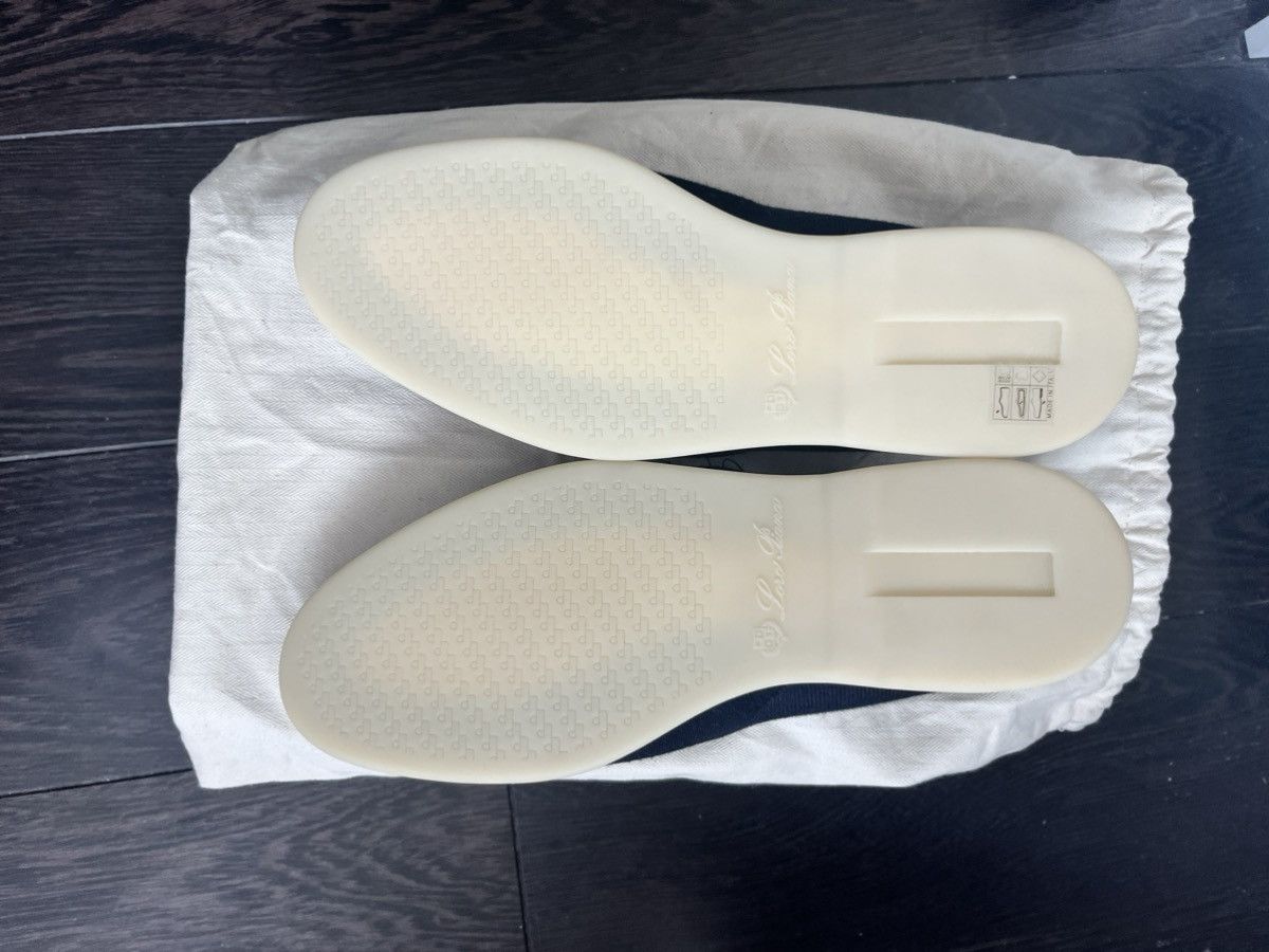 Loro Piana Loro Piana navy knit summer walk uk 6 eu 40 Size US 7 / EU 40 - 4 Thumbnail