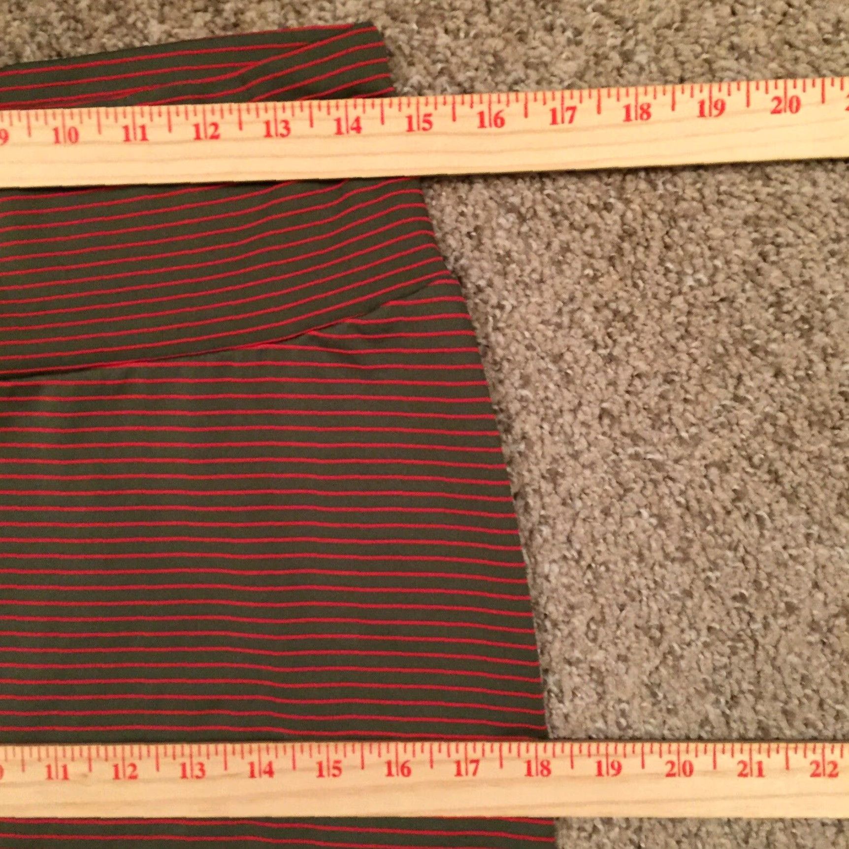 Vintage LuLaRoe Skirt Women L Knee Length Striped Red Gray Unlined Pull On Cassie Size 36" / US 14 / IT 50 - 3 Thumbnail