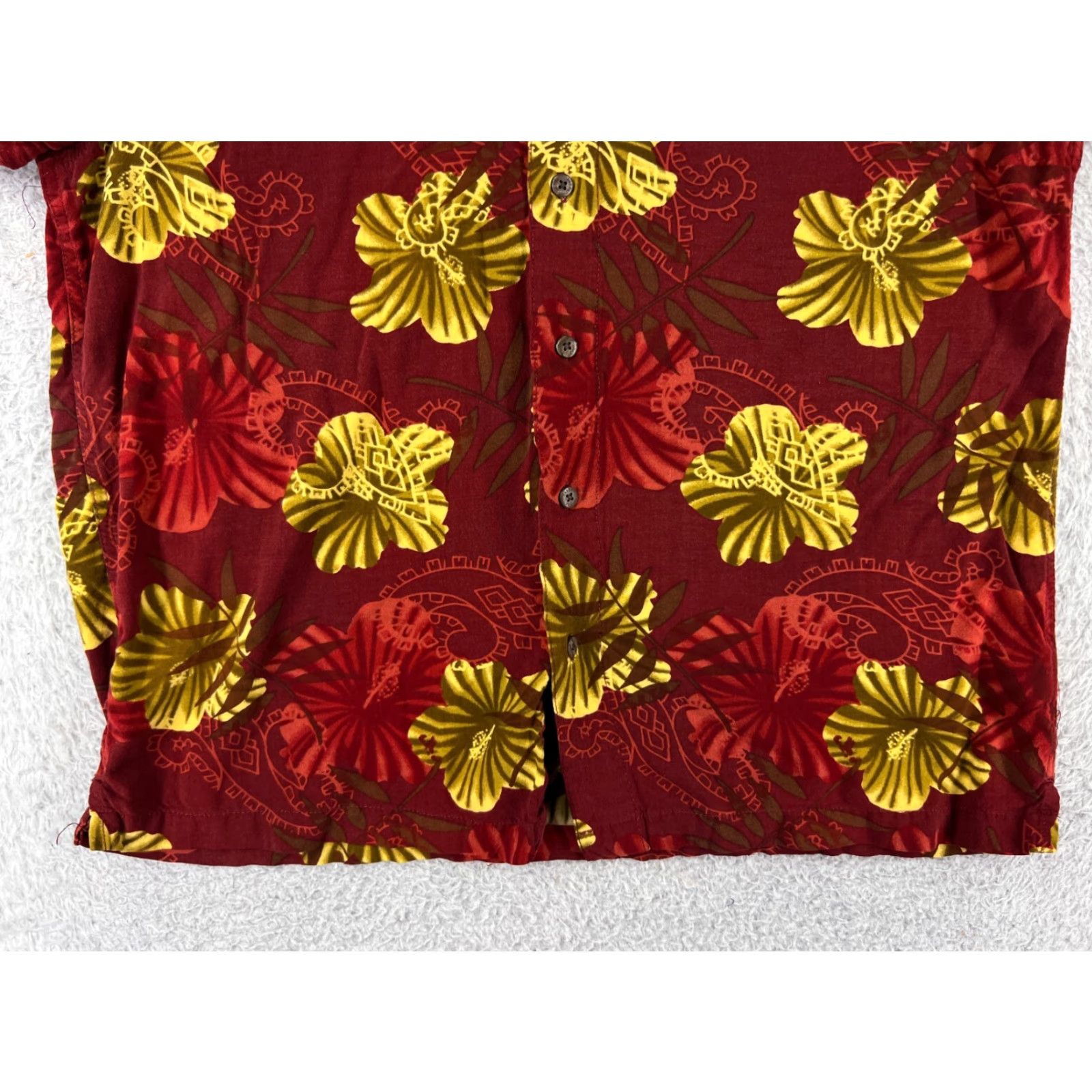 Haggar Haggar Mens Red Floral Hawaiian Hibiscus Tribal Print 100% Rayon Shirt Large Button-Up Casual Resort Luau Aloha 90s Womens? Size US L / EU 52-54 / 3 - 7 Thumbnail