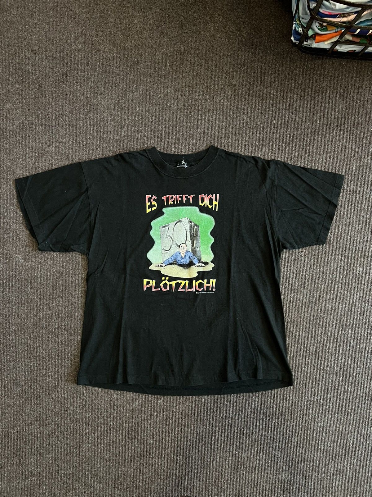 Other Es Trifft Dich Plötzlich ! Vintage T-shirt Size US M / EU 48-50 / 2 - 1 Thumbnail