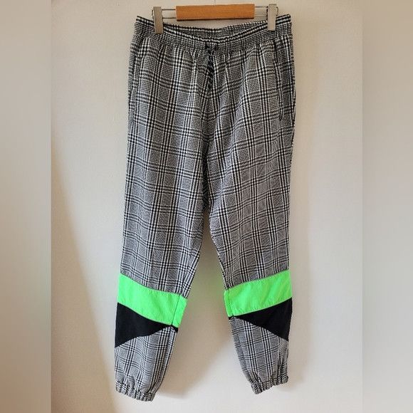 Andrea Crews Andrea Crews overcut Pants grey houndstooth - size large Size US 32 / EU 48 - 1 Thumbnail