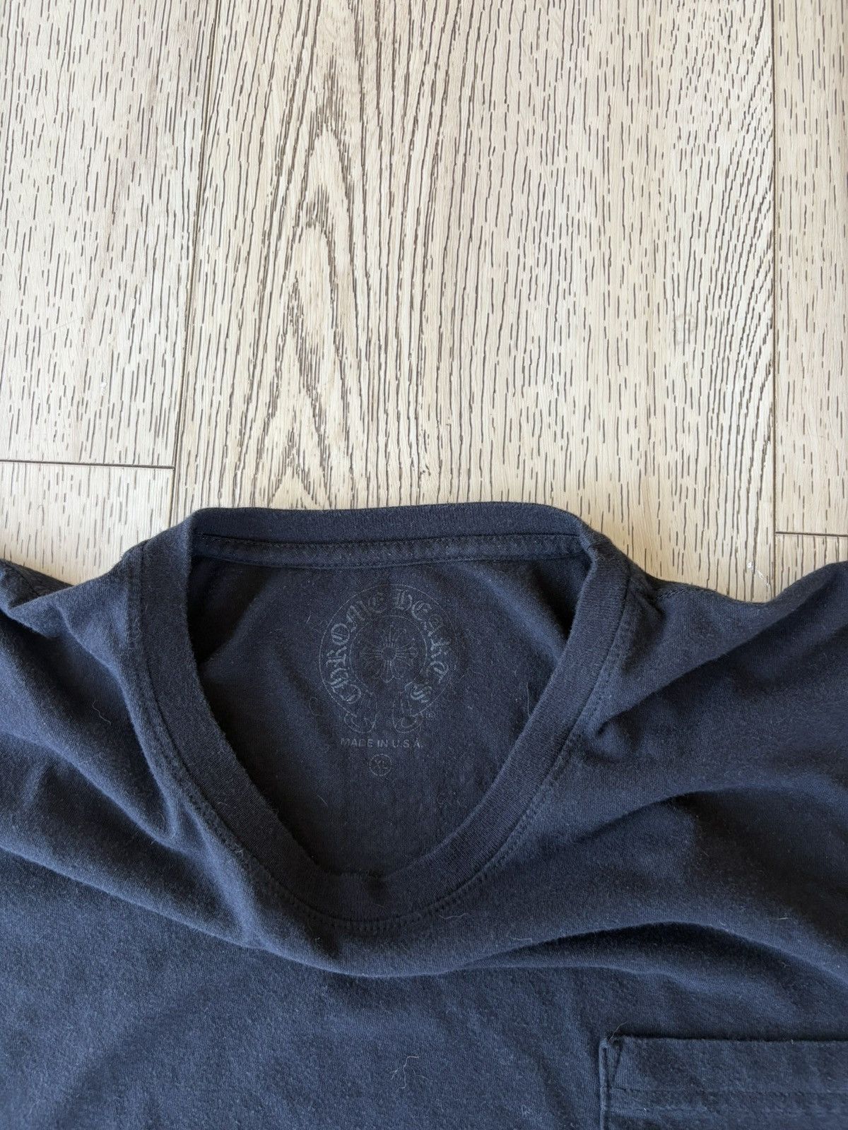Chrome Hearts Chrome Hearts Pink Neon Hollywood Scroll Pocket Tee Size US XL / EU 56 / 4 - 6 Thumbnail