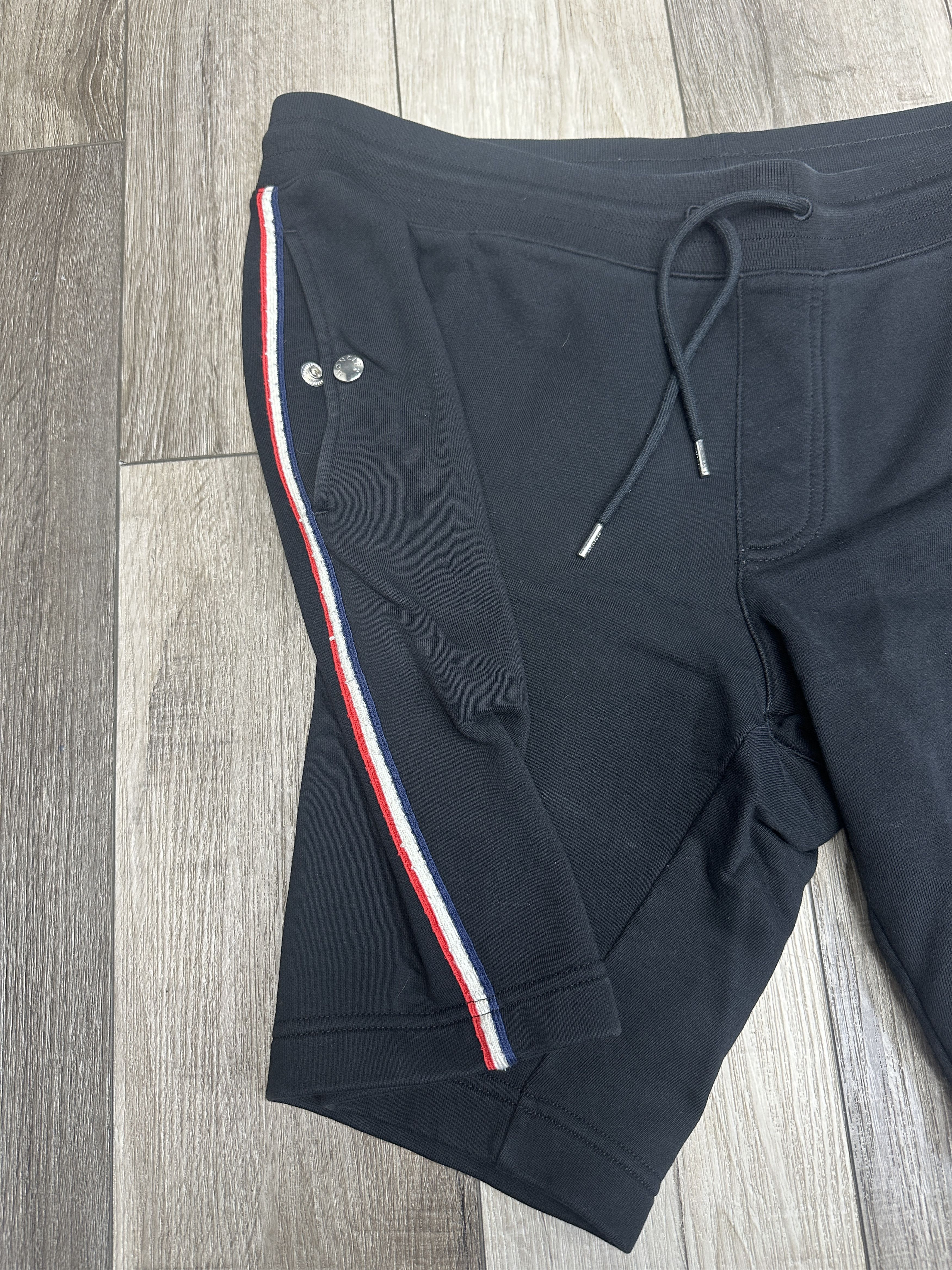 Moncler Moncler Mens Shorts Black Size XXL Size US 36 / EU 52 - 3 Thumbnail