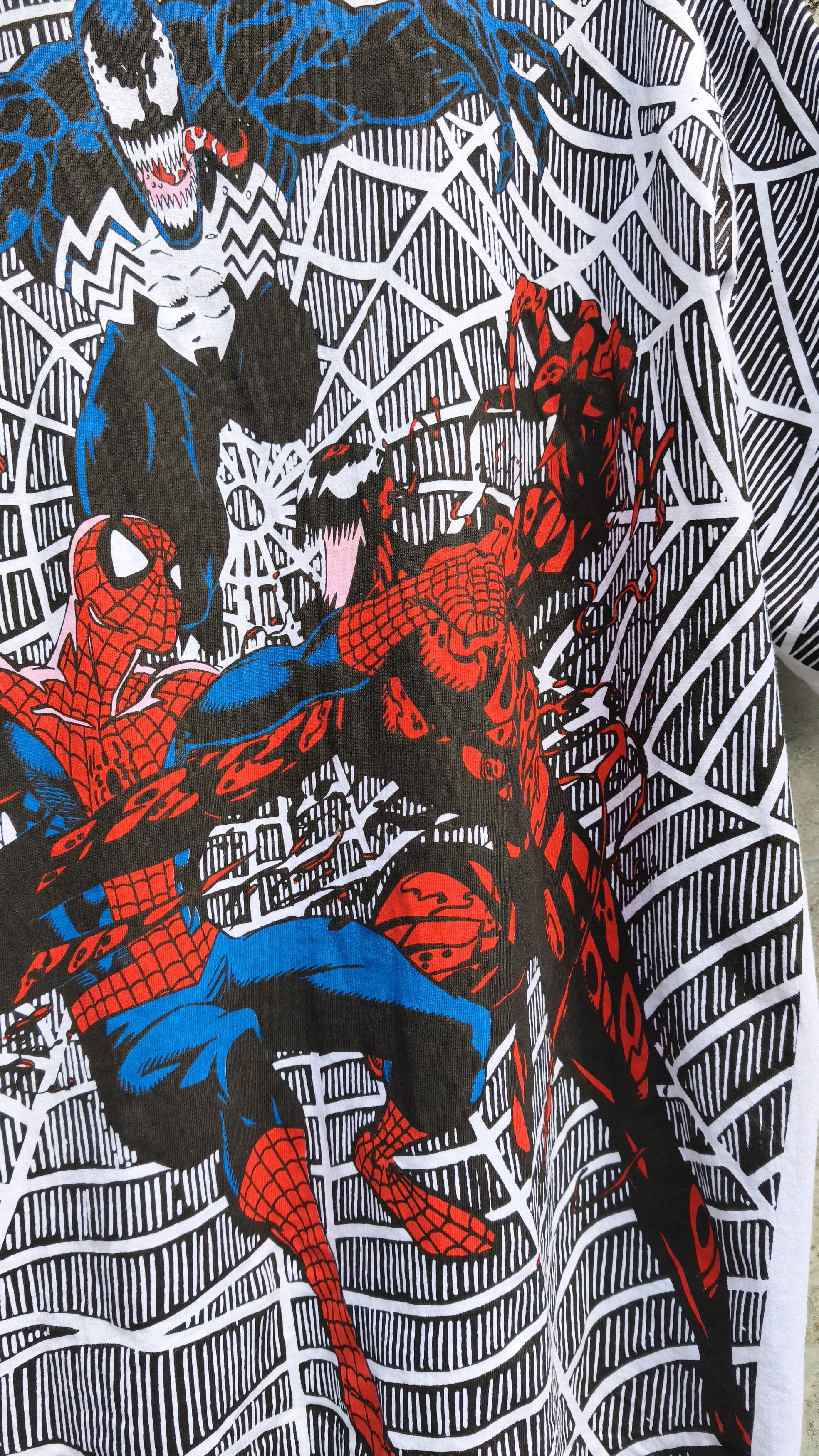 Marvel Comics Bootleg Marvel comics Spiderman venom carnage all overprint Size US L / EU 52-54 / 3 - 5 Thumbnail