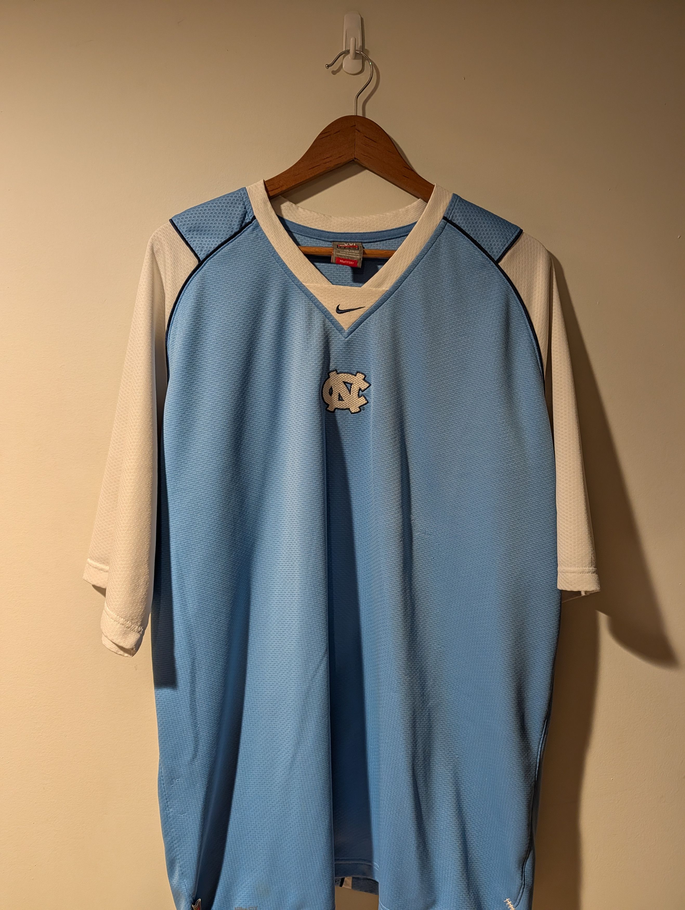 Nike Vintage Y2K Nike Center Swoosh North Carolina College Jersey Size US XXL / EU 58 / 5 - 1 Thumbnail