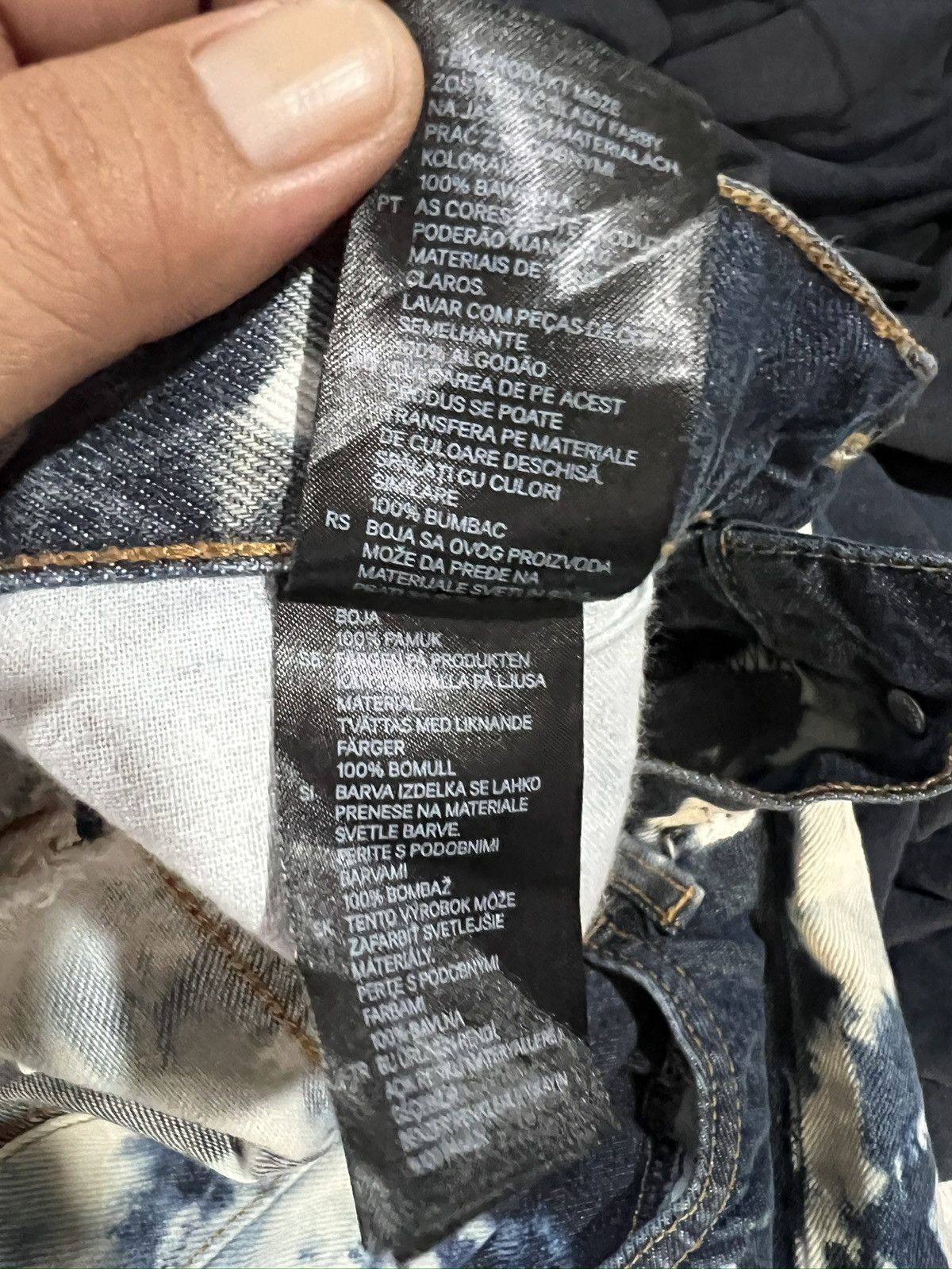H&M 🔥Thrashed H&M Tie Dye Distressed Denim Size US 33 - 16 Thumbnail