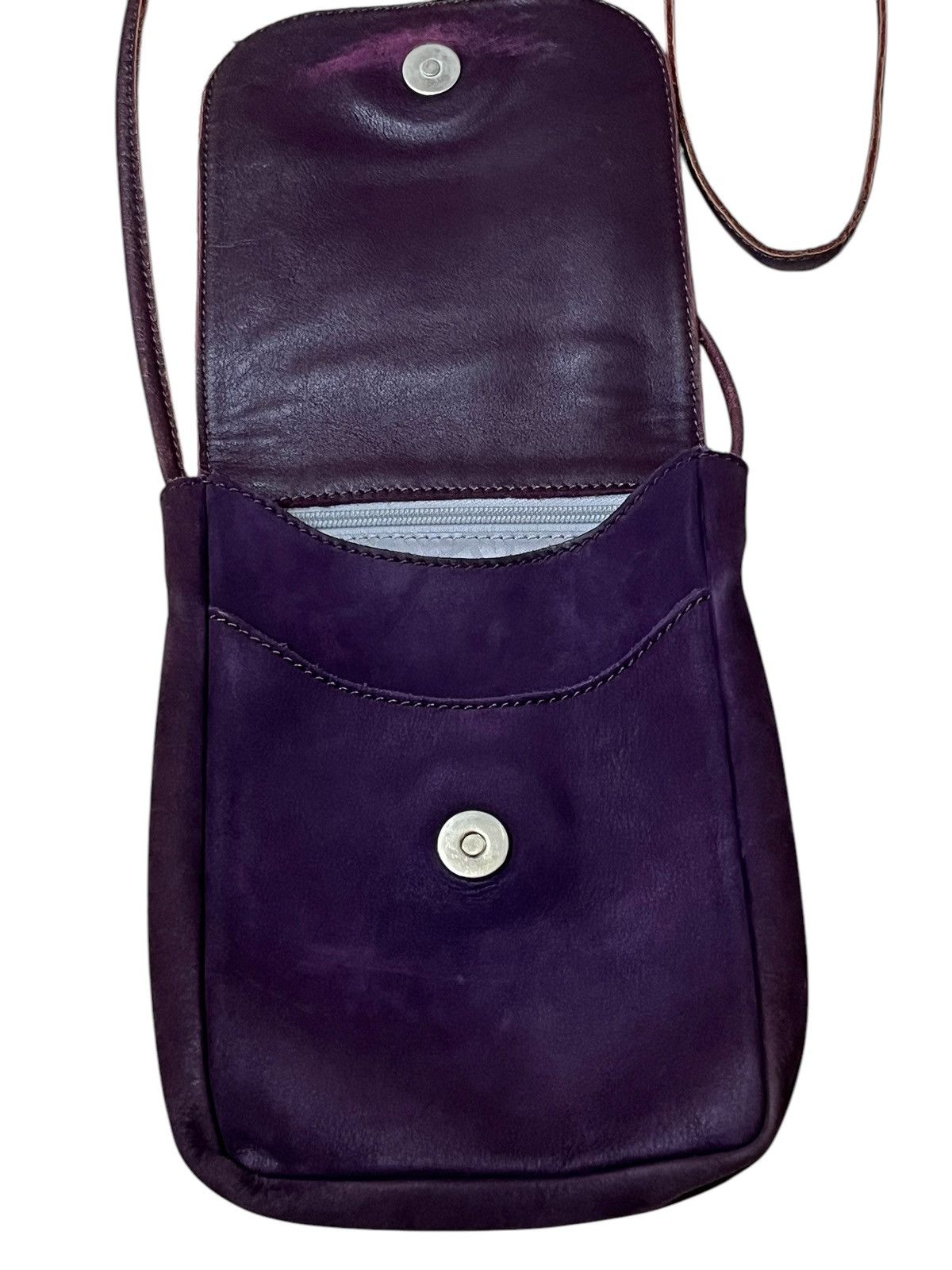 Genuine Leather ARCHE ADILY PURPLE NUBUCK LEATHER CROSSBODY SMALL BAG Size ONE SIZE - 4 Thumbnail