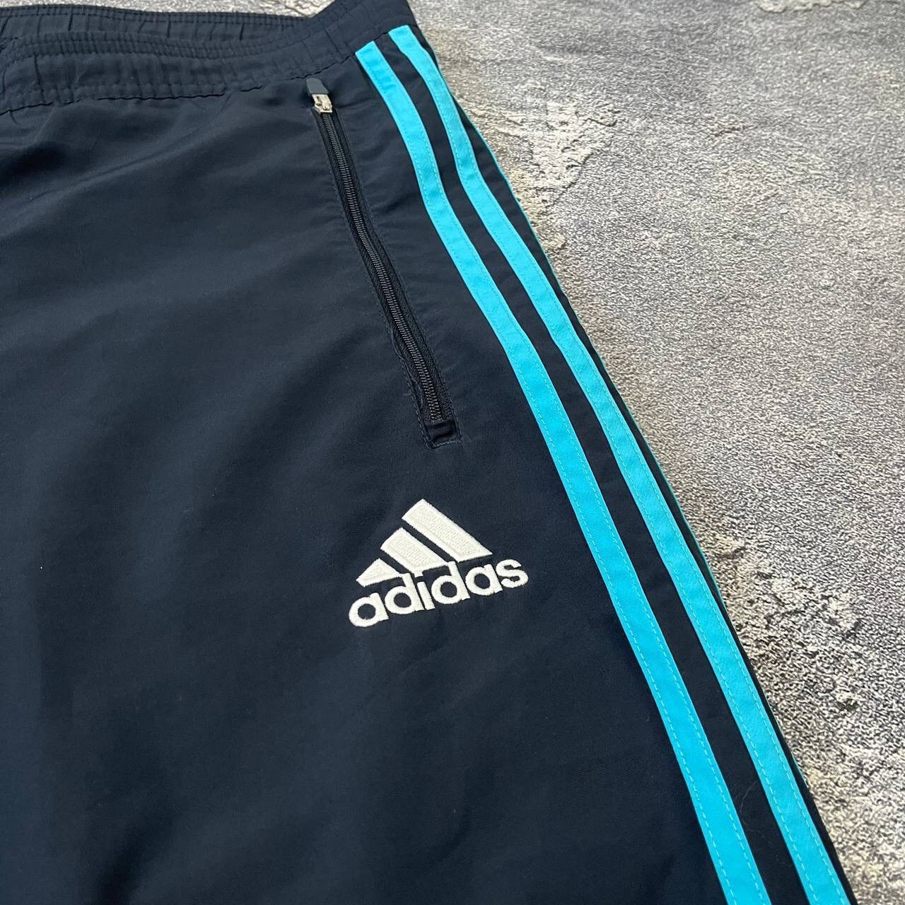 Adidas Vintage Adidas 2013/2014 Chelsea Football Nylon Track Top Size US 33 - 6 Thumbnail