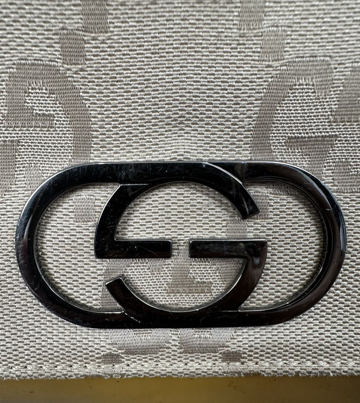 Gucci Gucci - Vintage GG Canvas Beige - Yellow Patent Leather Bag Size ONE SIZE - 9 Thumbnail