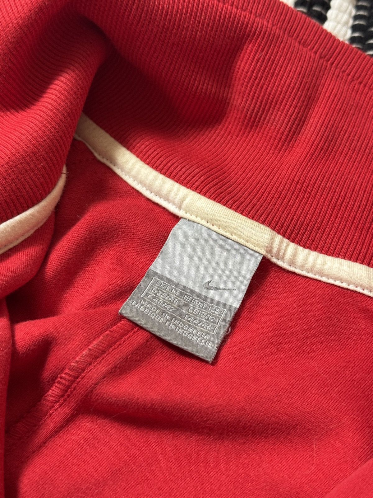 Nike VINTAGE NIKE 2000s RED TRACKSUIT Size XL / US 12-14 / IT 48-50 - 5 Thumbnail