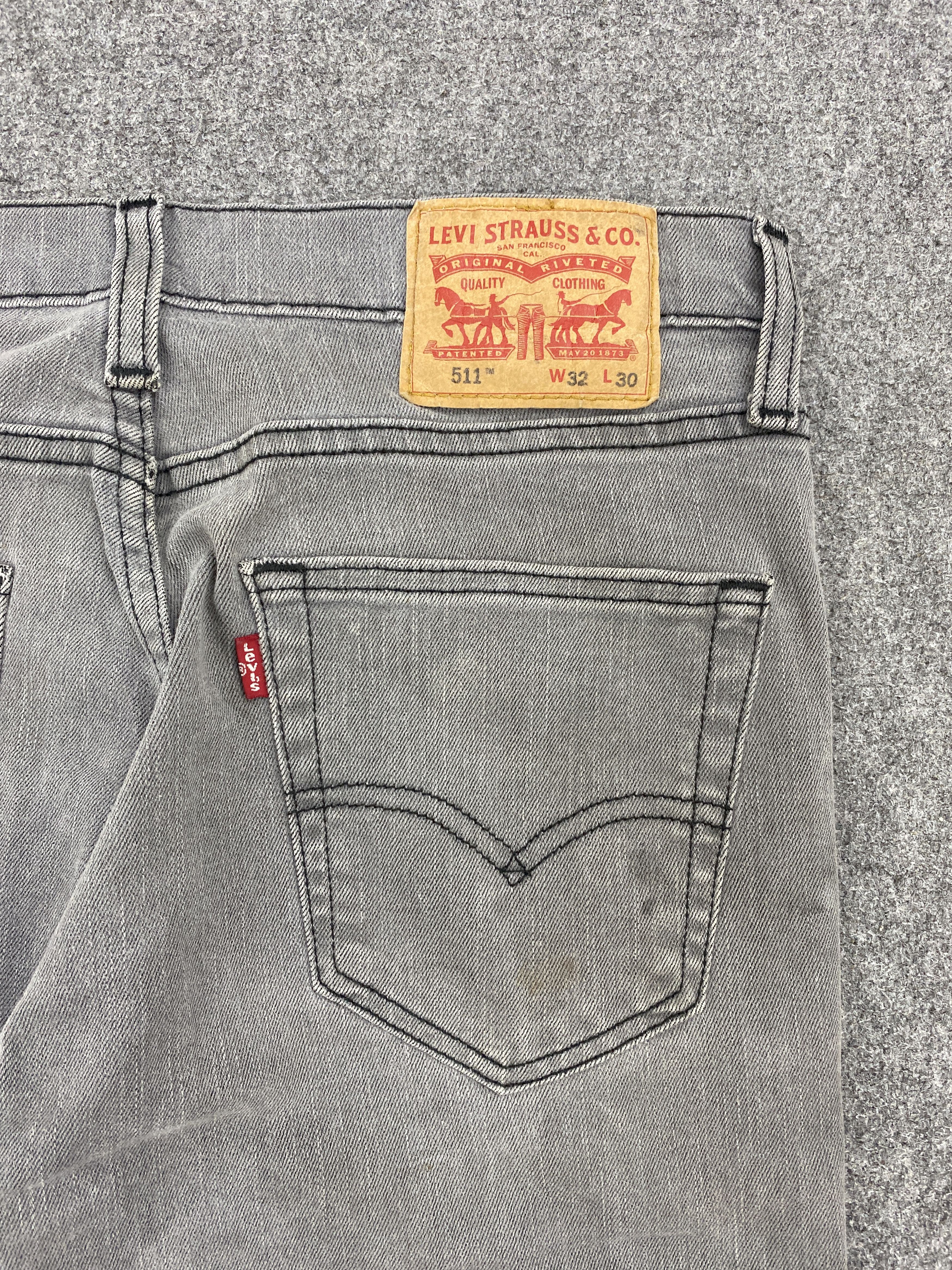 Levi's × Vintage Faded Black Vintage Levis 511 Jeans Size US 31 - 12 Thumbnail