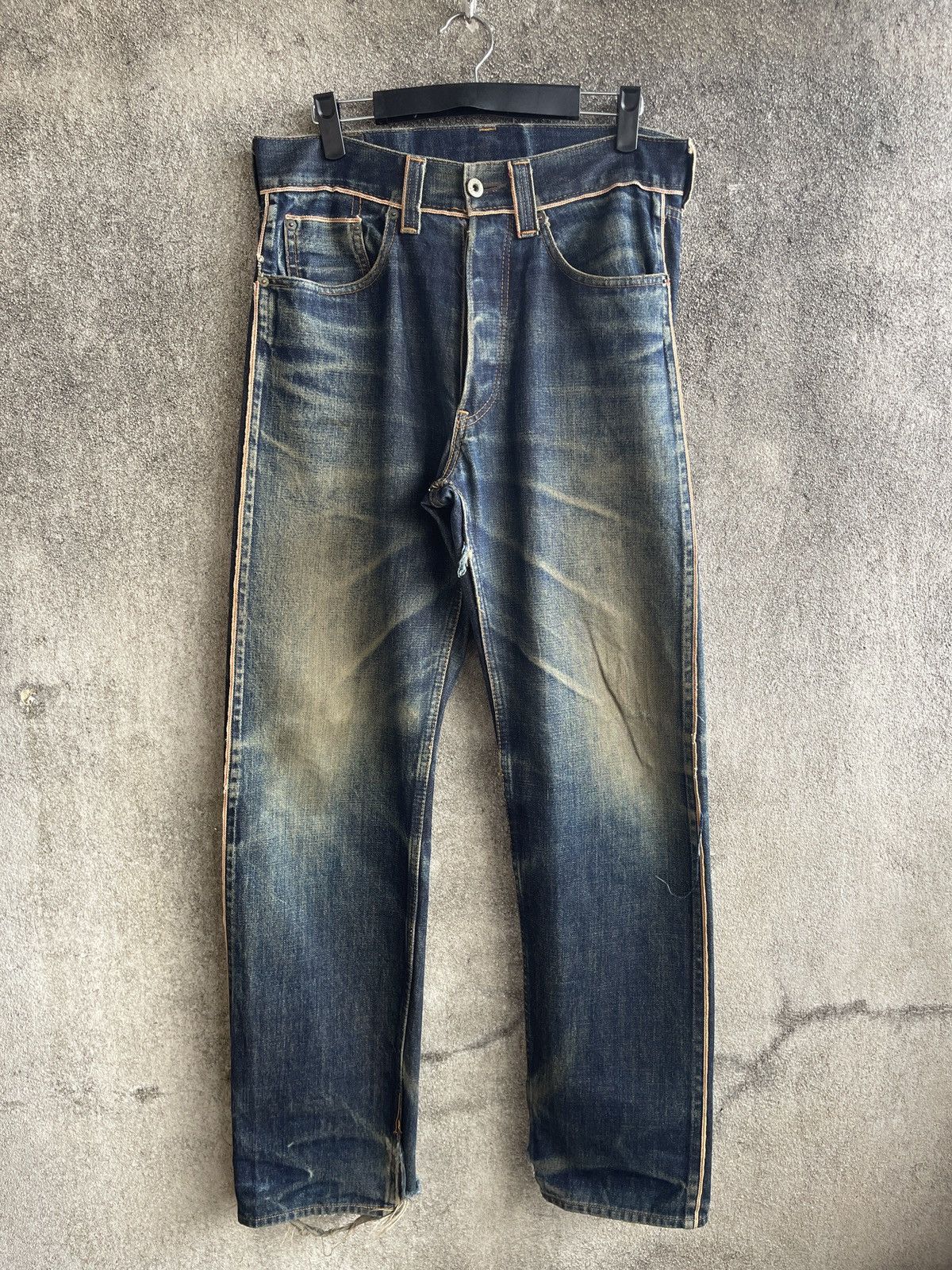 Nepenthes VINTAGE90s🔥HOGGS NEPENTHES NEEDLES🔥Thrashed Selvedge Jeans Size US 32 / EU 48 - 4 Thumbnail