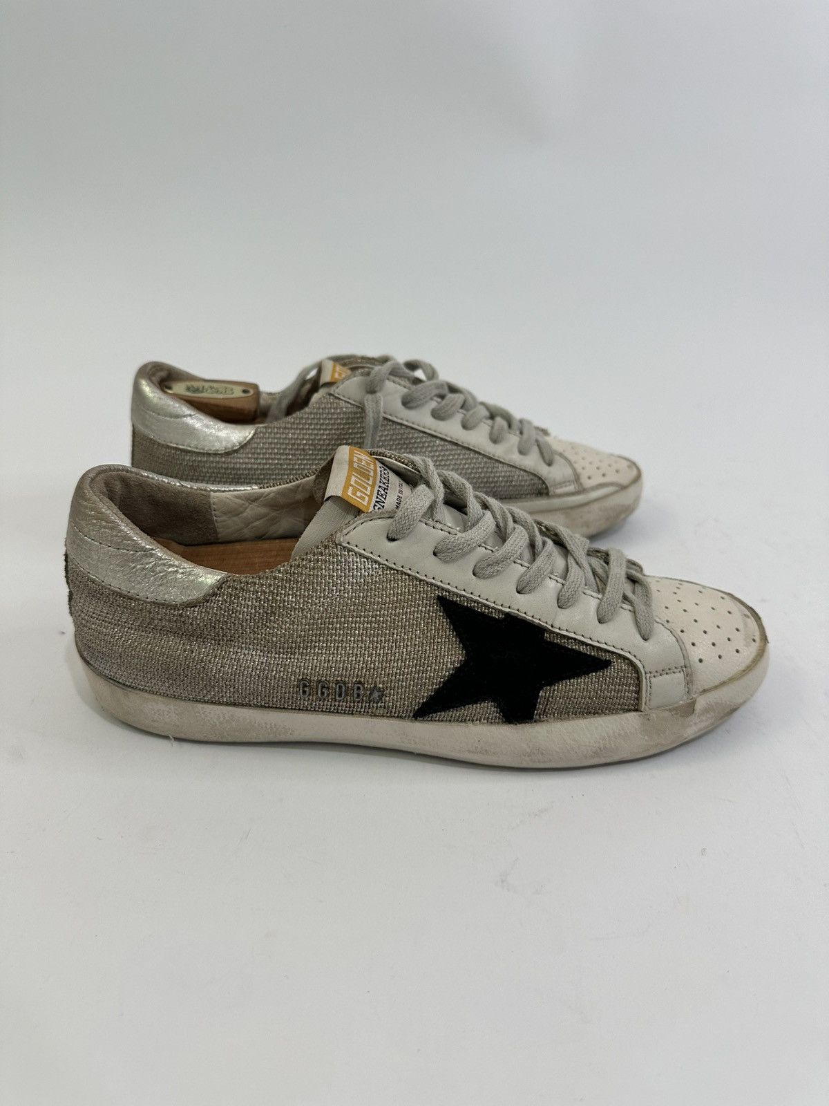 Golden Goose Golden Goose White Grey Leather Suede Superstar Sneaker Size US 7 / EU 40 - 3 Thumbnail