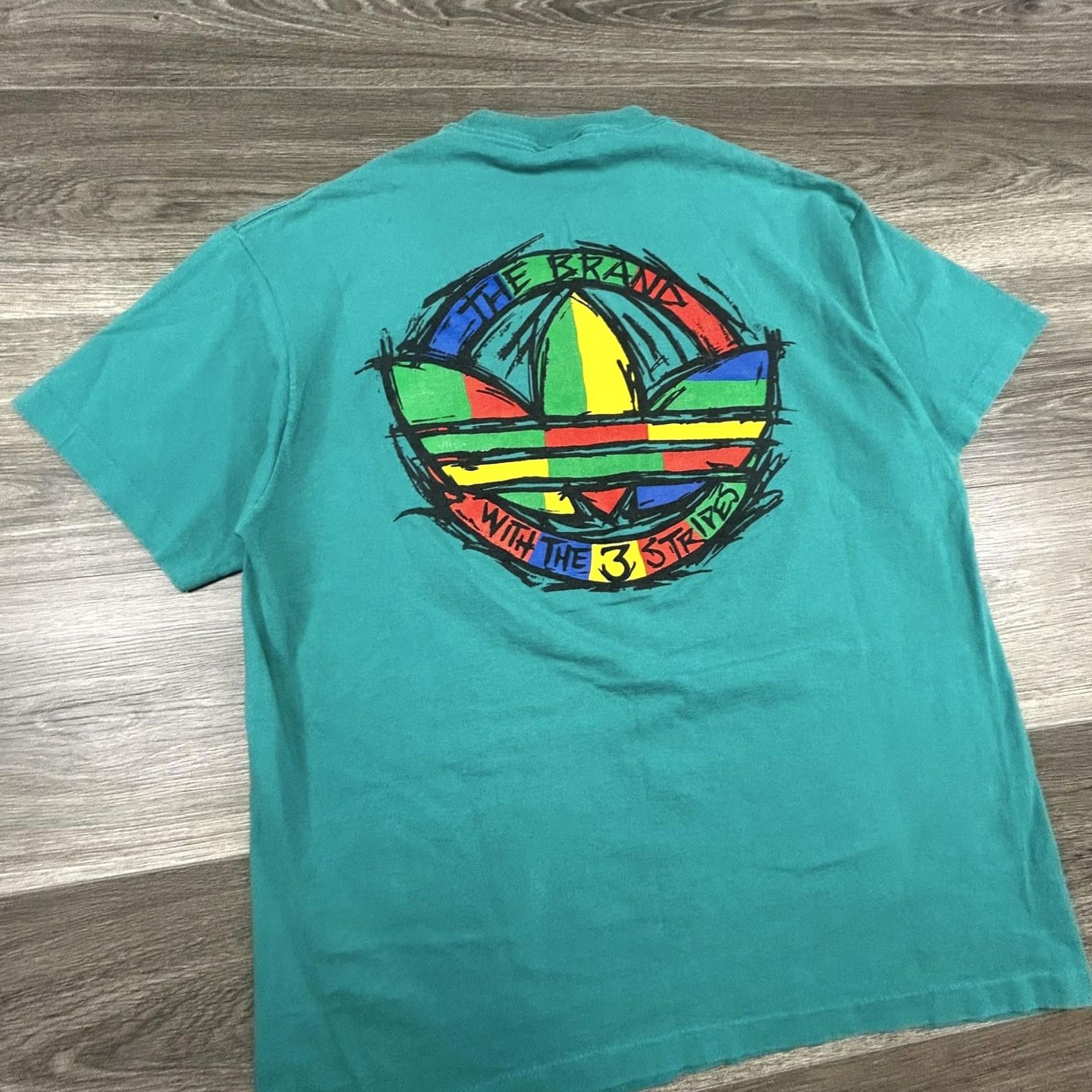 Adidas VINTAGE adidas Shirt Mens Large Green Graphic Trefoil 3 Stripes Made USA 90s Size US L / EU 52-54 / 3 - 6 Thumbnail