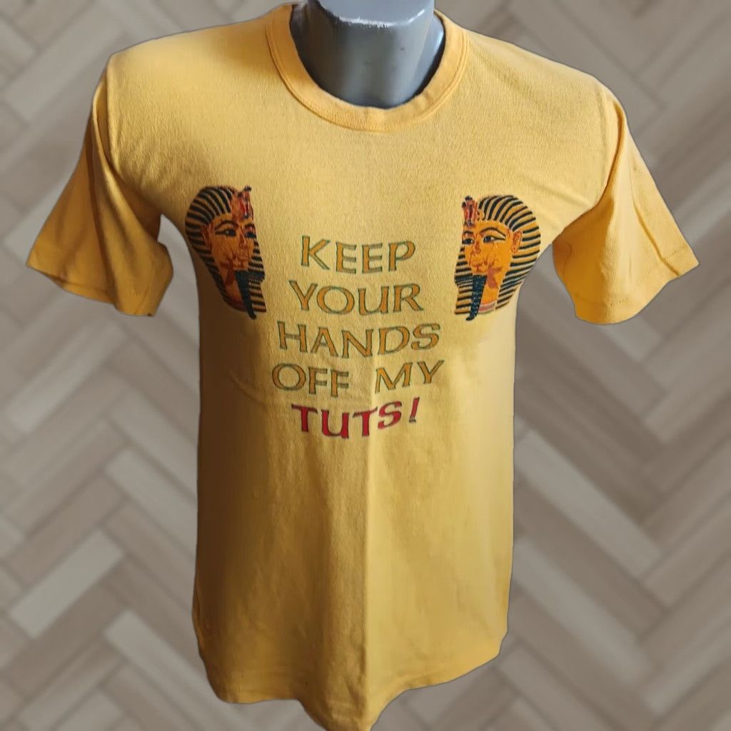 VINTAGE Diamond 1970s King Tut Graphic Tee Large Yellow Mens