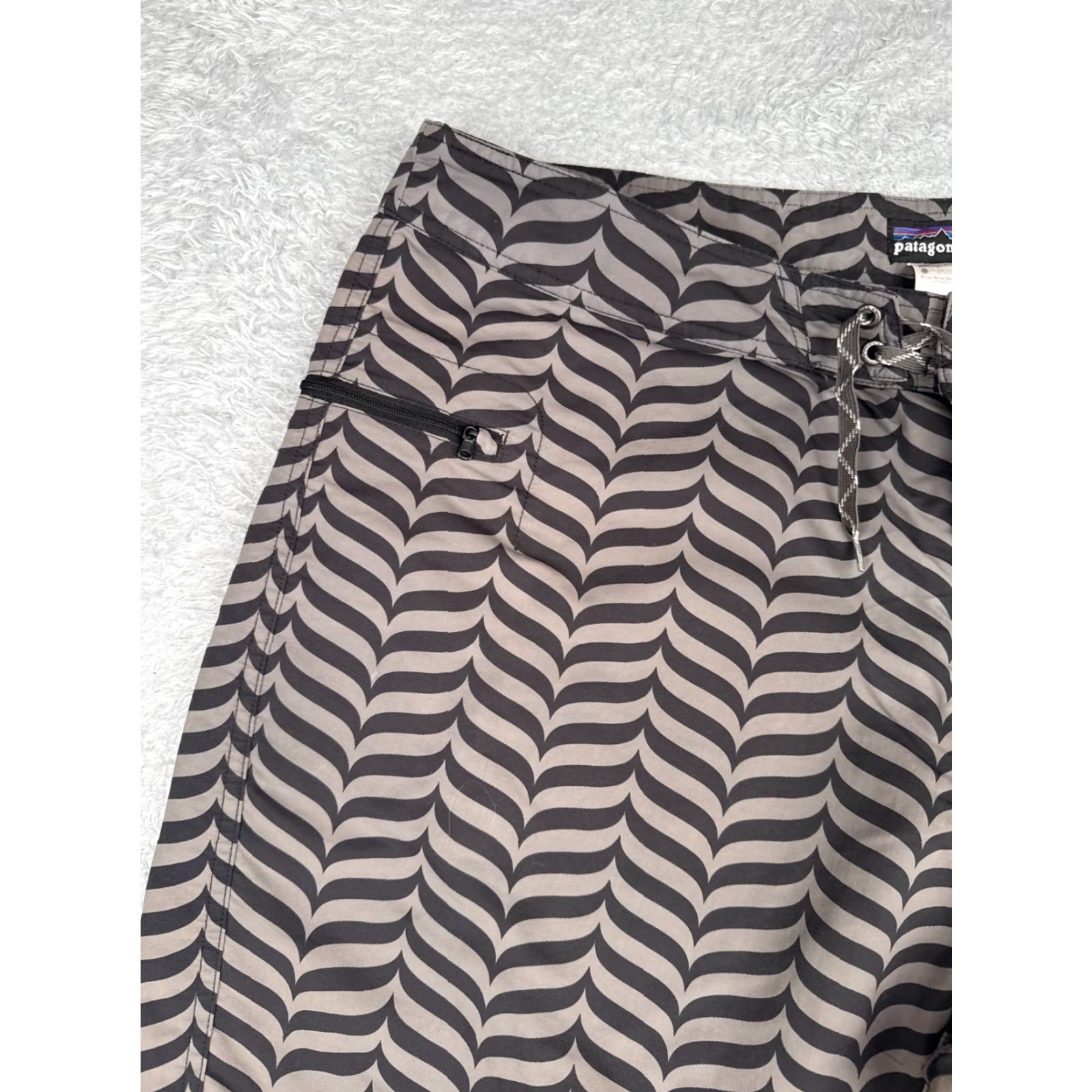 Patagonia Patagonia Board Shorts Mens 40 Gray Wavefarer 12" Nylon Blend Beach Swim Trunks Size US 40 / EU 56 - 4 Thumbnail