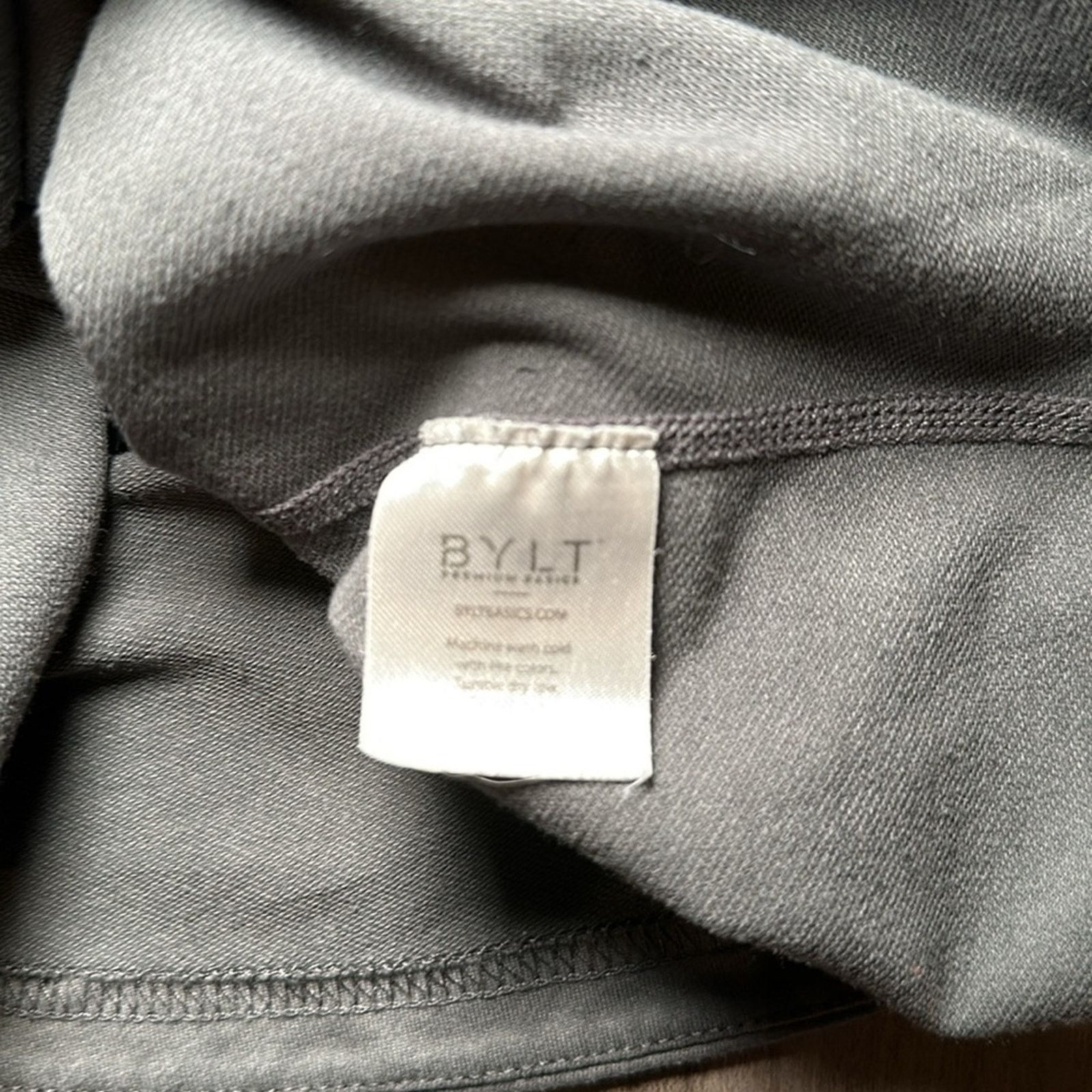 Other BYLT Curved Hem Tee - Medium Size US M / EU 48-50 / 2 - 7 Thumbnail