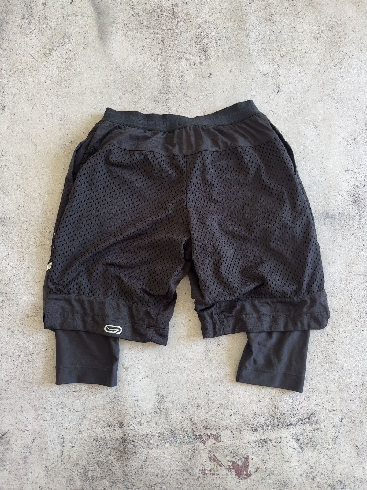 Other Kalenji Black Running Shorts Size S Size US 30 / EU 46 - 5 Thumbnail