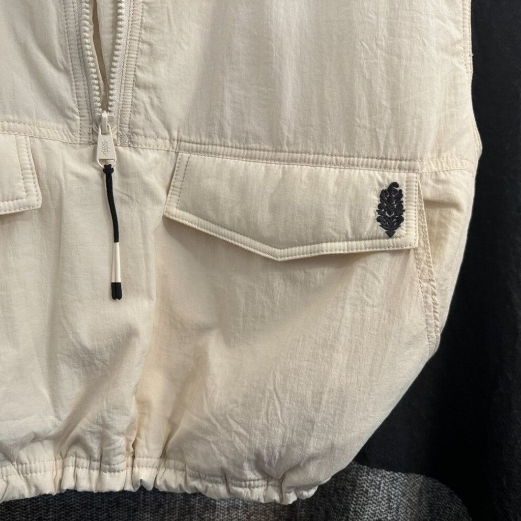 Free People 🫶🏻Like New Free People 1/2 Zip Puffer Vest, size S Size S / US 4 / IT 40 - 8 Thumbnail
