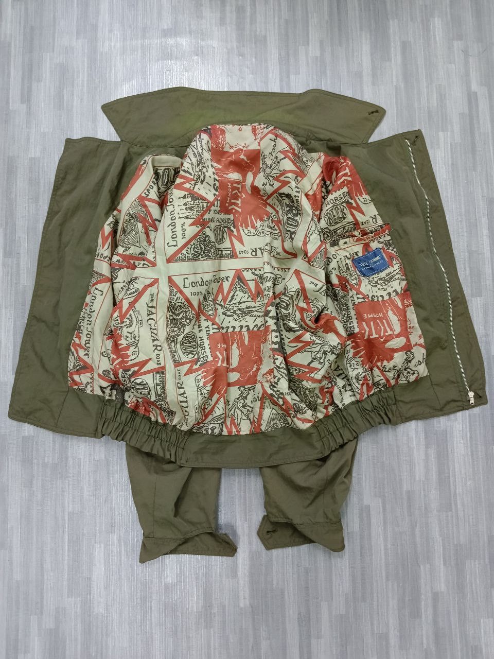 Issey Miyake ISSEY MIYAKI TETE HOMME OLIVE GREEN BOMBER JACKET Size US M / EU 48-50 / 2 - 5 Thumbnail