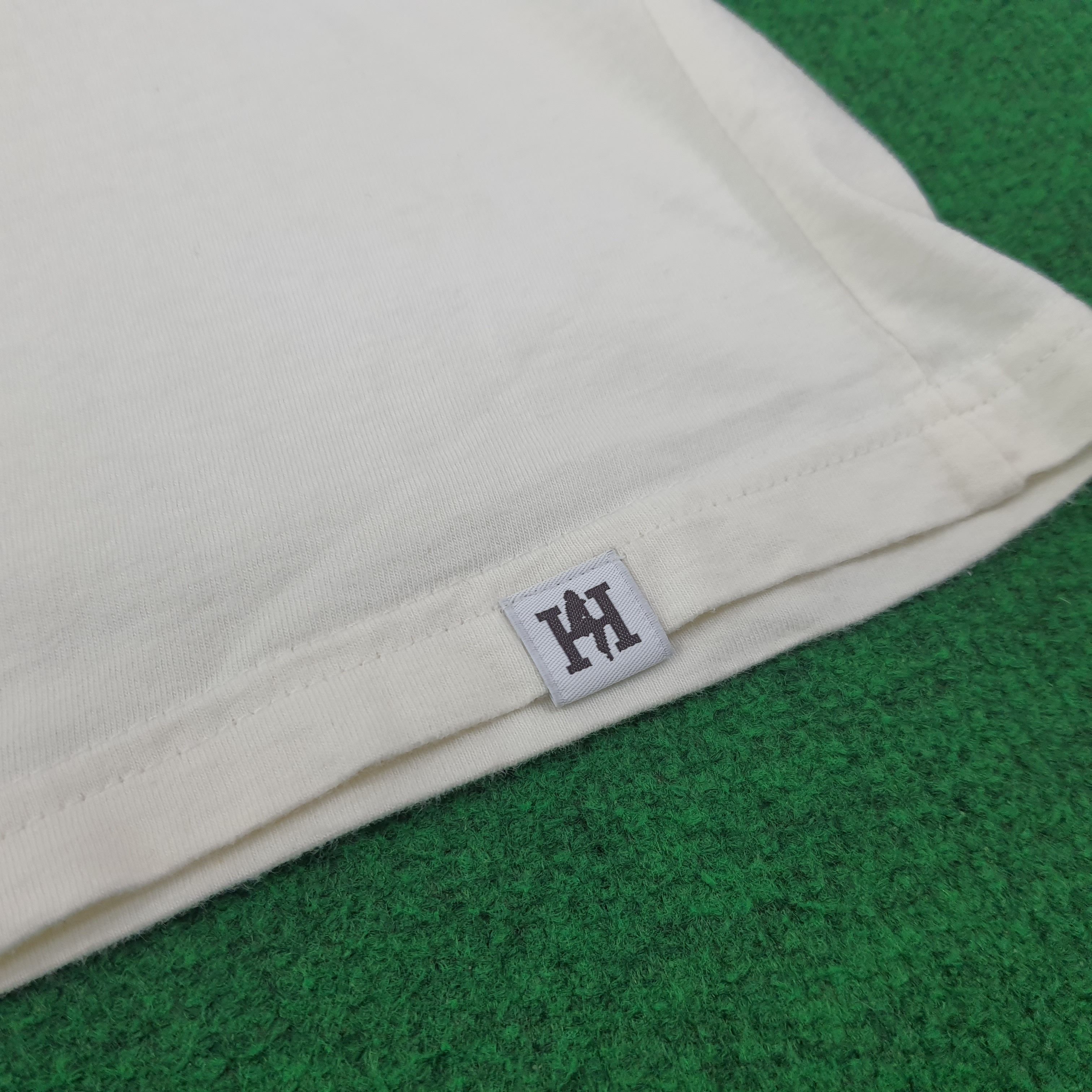 Hysteric Glamour Vintage Hysteric Glamour Pocket Custom Logo Tshirt C223N56 Size US M / EU 48-50 / 2 - 5 Thumbnail