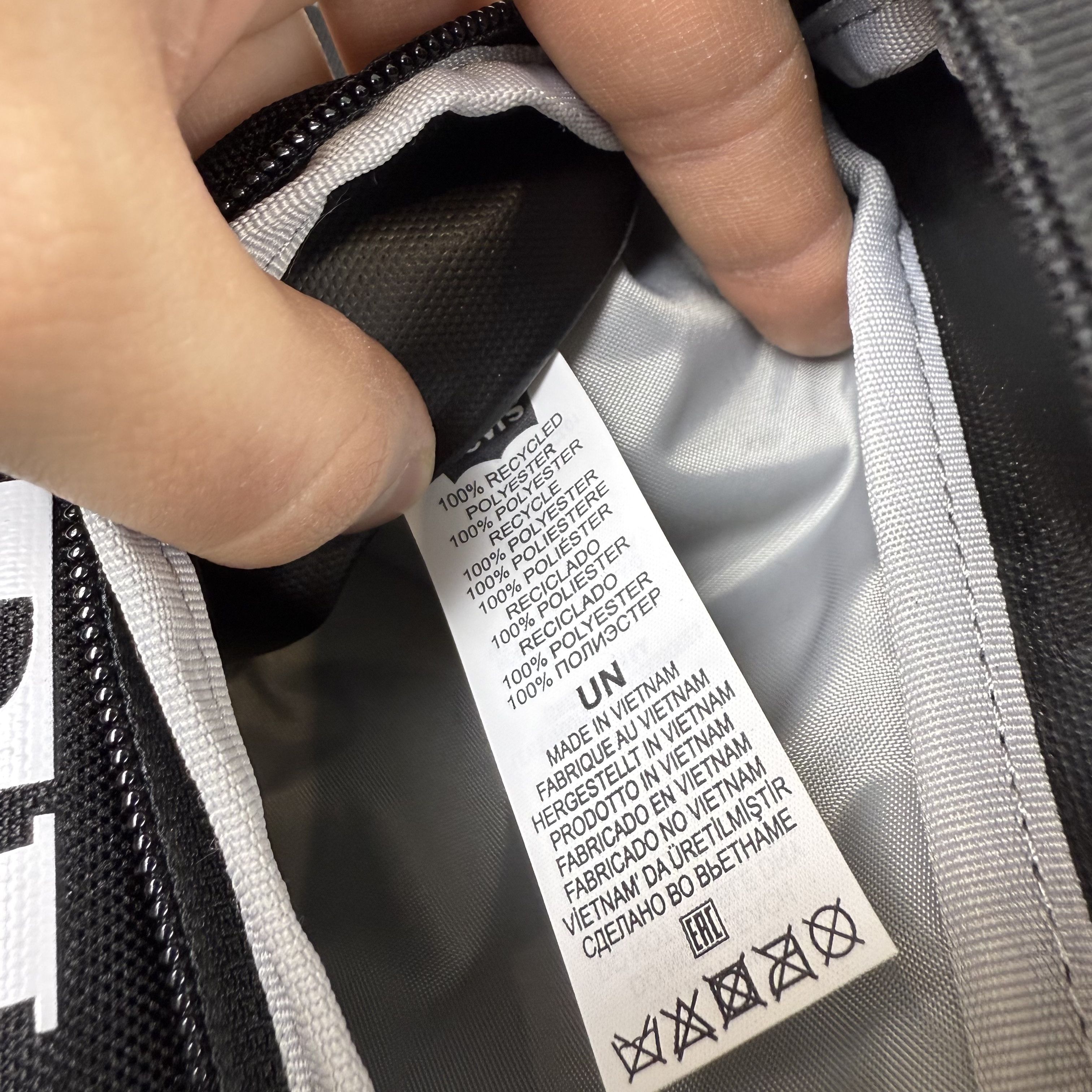 Levi's Levi's Black Crossbody Belt Bag Size ONE SIZE - 10 Thumbnail