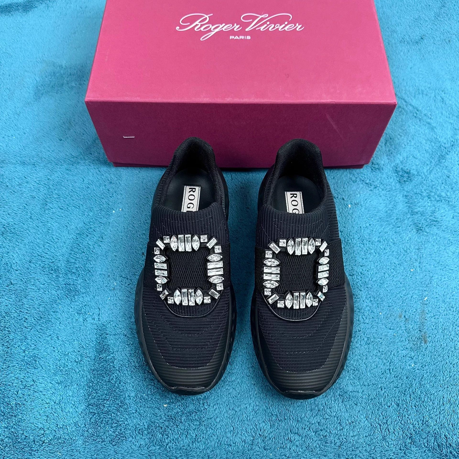Roger Vivier Roger Vivier women's low top sneakers black 36 Size US 6 / IT 36 - 1 Thumbnail
