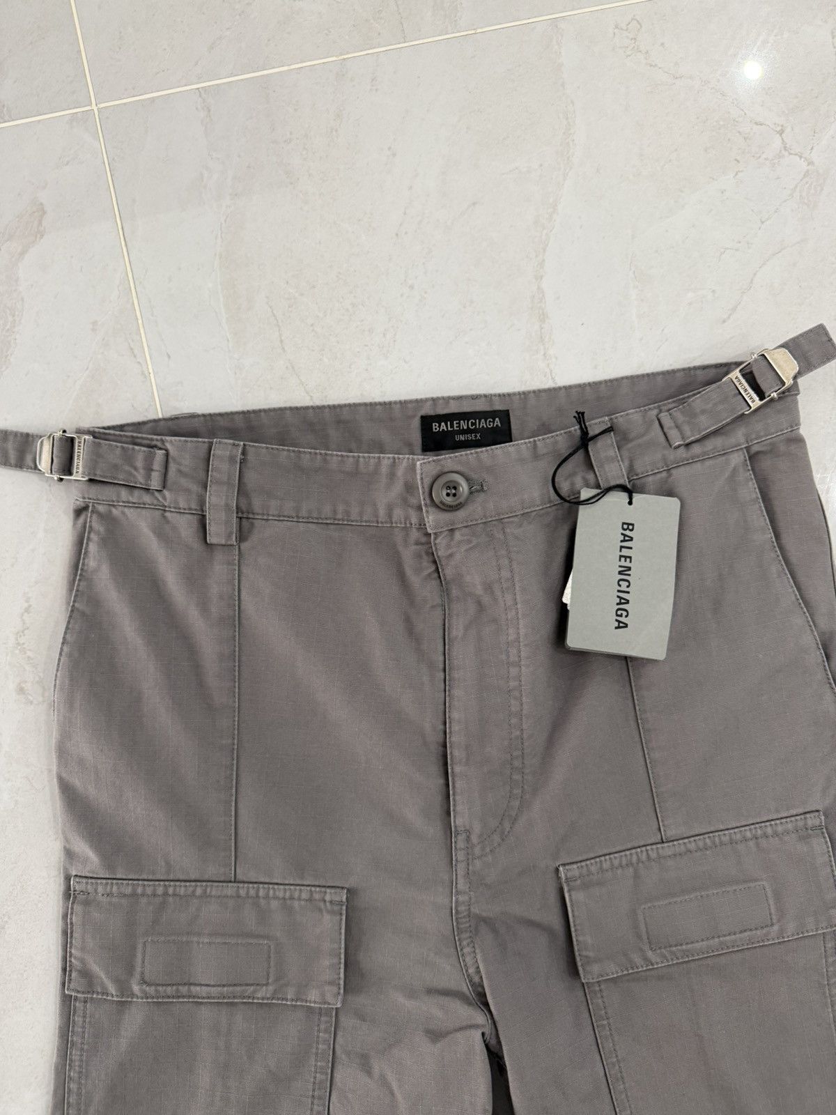 Balenciaga Balenciaga FW23 Grey Colored Flaired Cargo Pants Sz.S Size US 32 / EU 48 - 3 Thumbnail