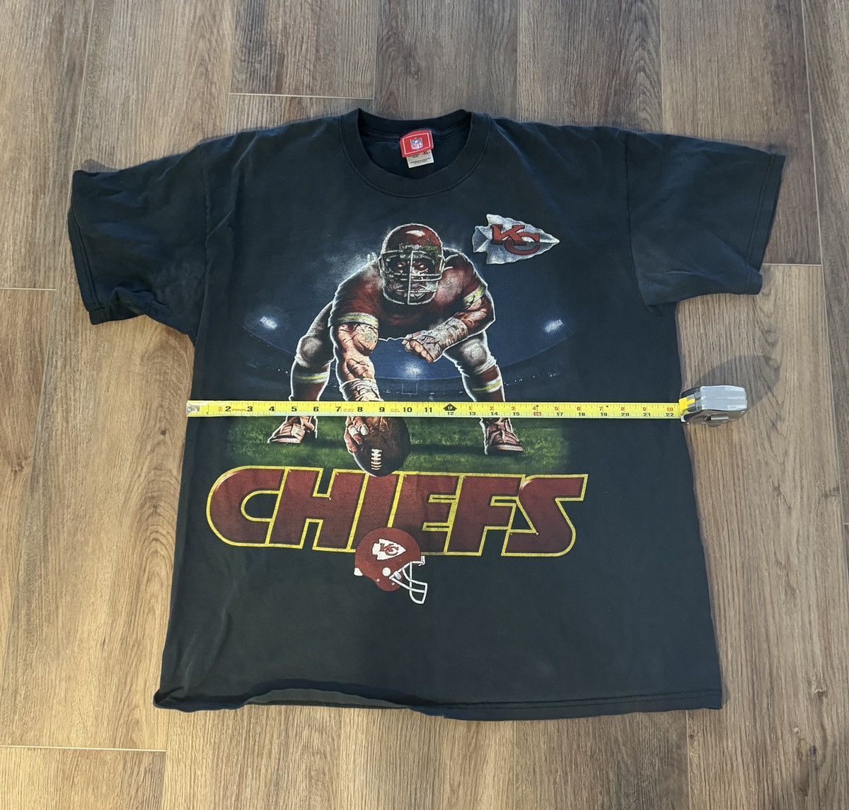 NFL Vintage Kansas City Chiefs Graphic T-Shirt Size US XL / EU 56 / 4 - 3 Thumbnail