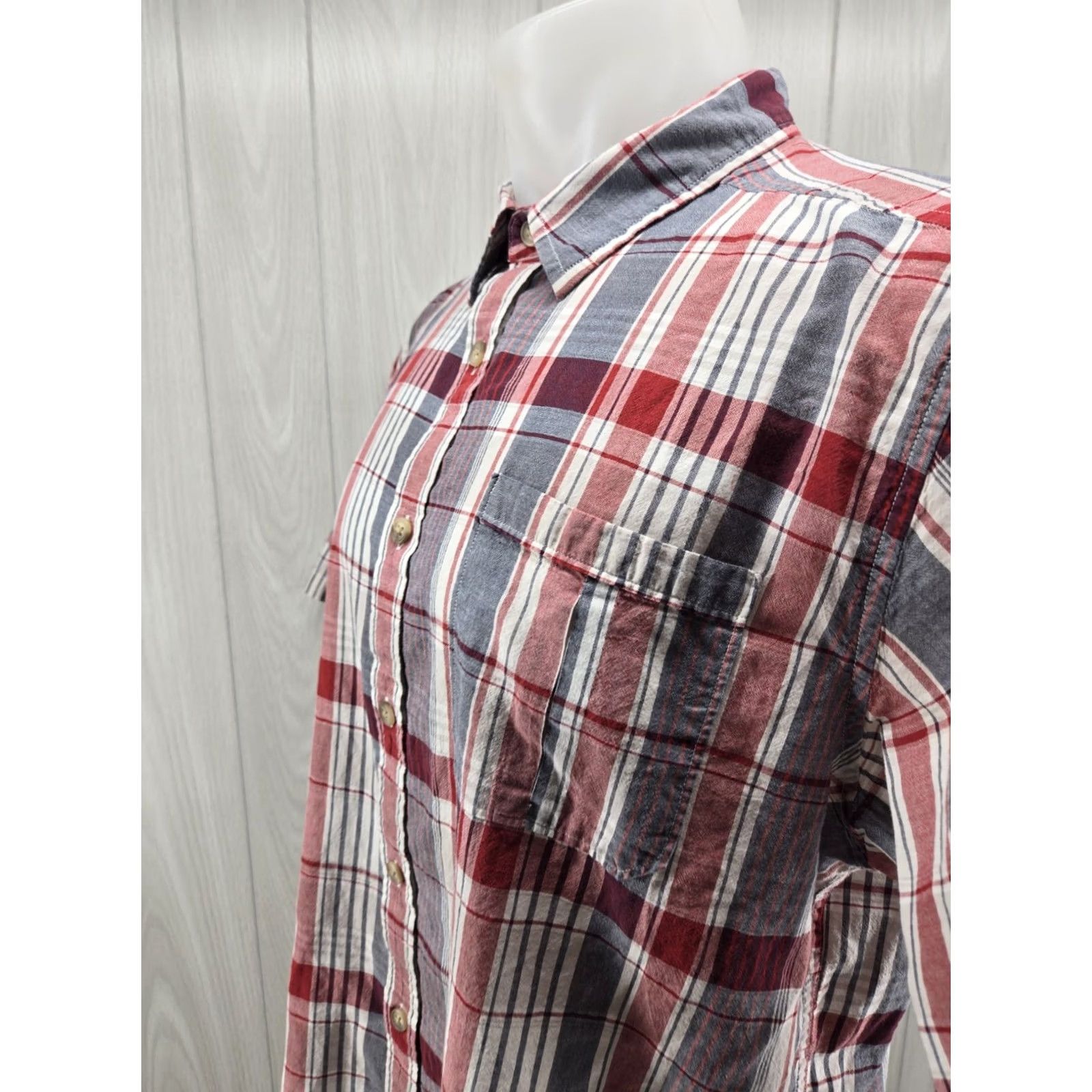 Mountain Khakis Mountain Khakis Plaid Shirt Men's L Button Front Red Cotton Casual Short Sleeve Size US L / EU 52-54 / 3 - 4 Thumbnail