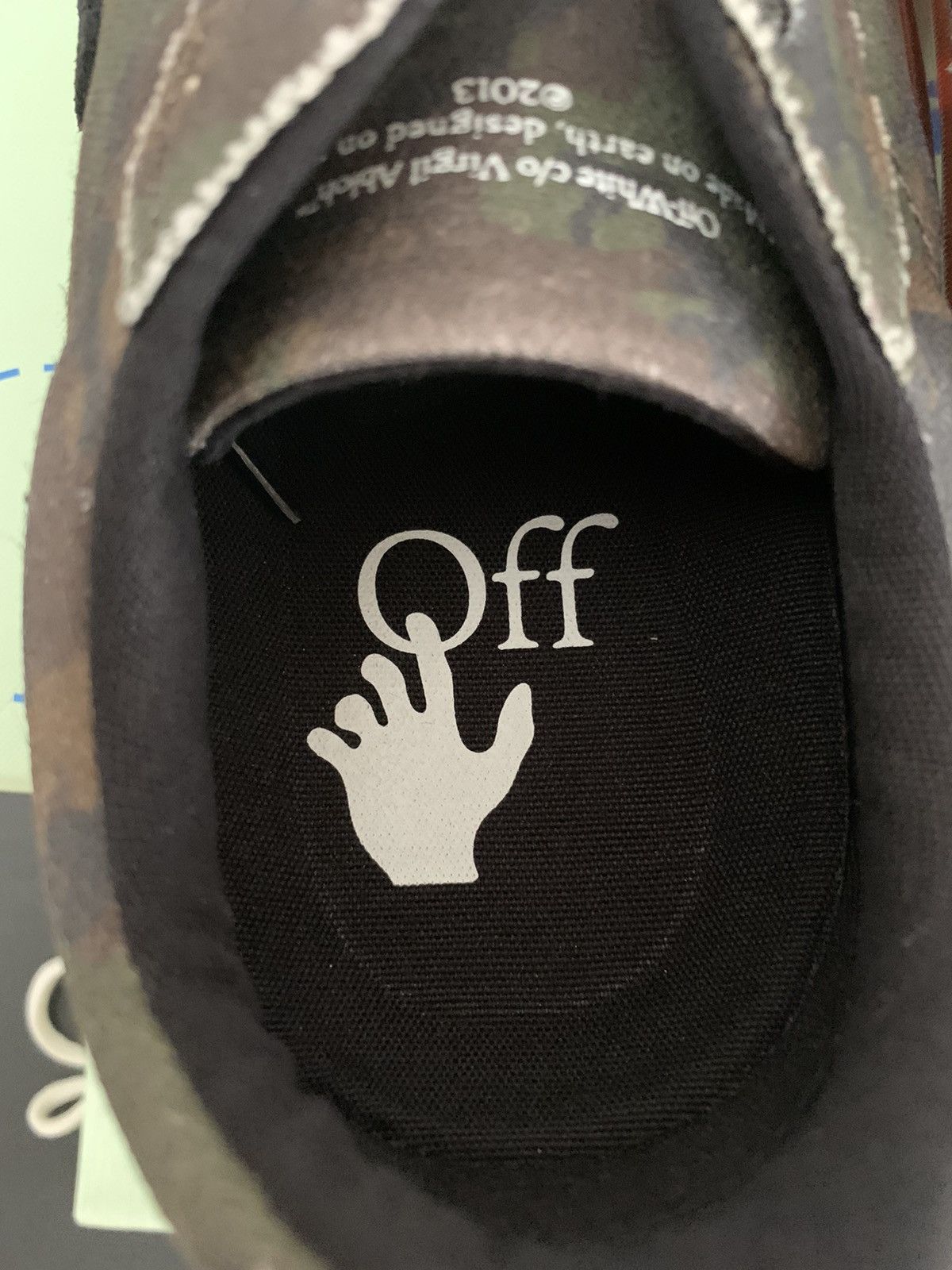 Off-White OFF-WHITE LOW VULCANIZED CAMO CANVAS Size US 7 / EU 40 - 14 Thumbnail