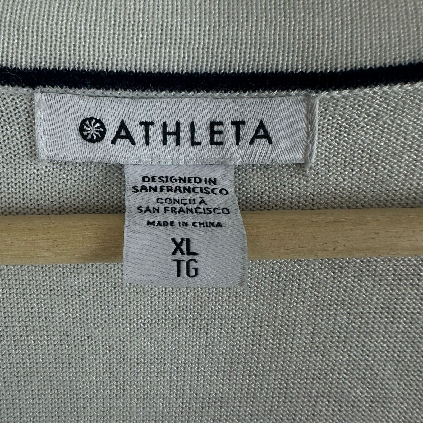 Athleta Athleta Collegiate White Blue Stripe Cardigan Sweater XL Size XL / US 12-14 / IT 48-50 - 5 Thumbnail