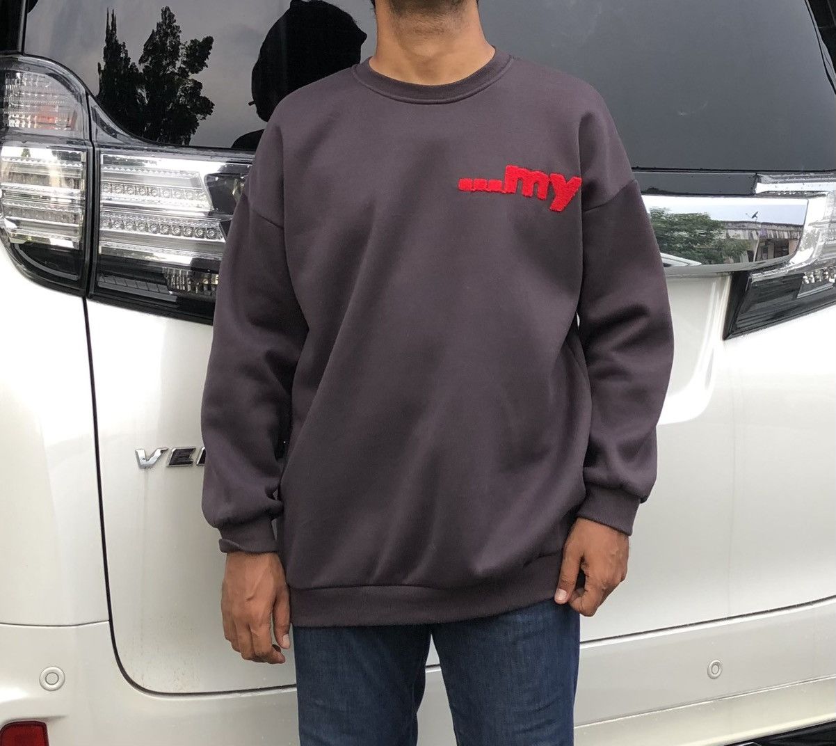 Japanese Brand WolfDog Embroidered Loose Sweatshirt for Men and Women Size US M / EU 48-50 / 2 - 12 Thumbnail