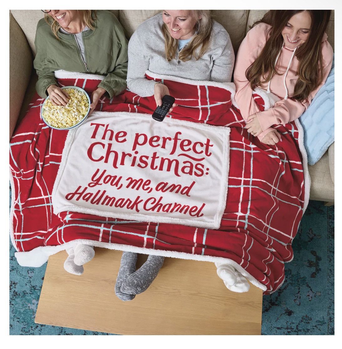 Other Hallmark Channel Perfect Christmas Oversized Throw Blanket Size ONE SIZE - 2 Thumbnail