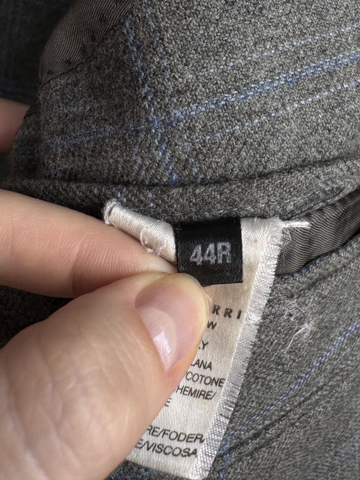 Chester Barrie Chester Barrie Wool cashmere grey checkered unlined blazer Size 44R - 13 Thumbnail