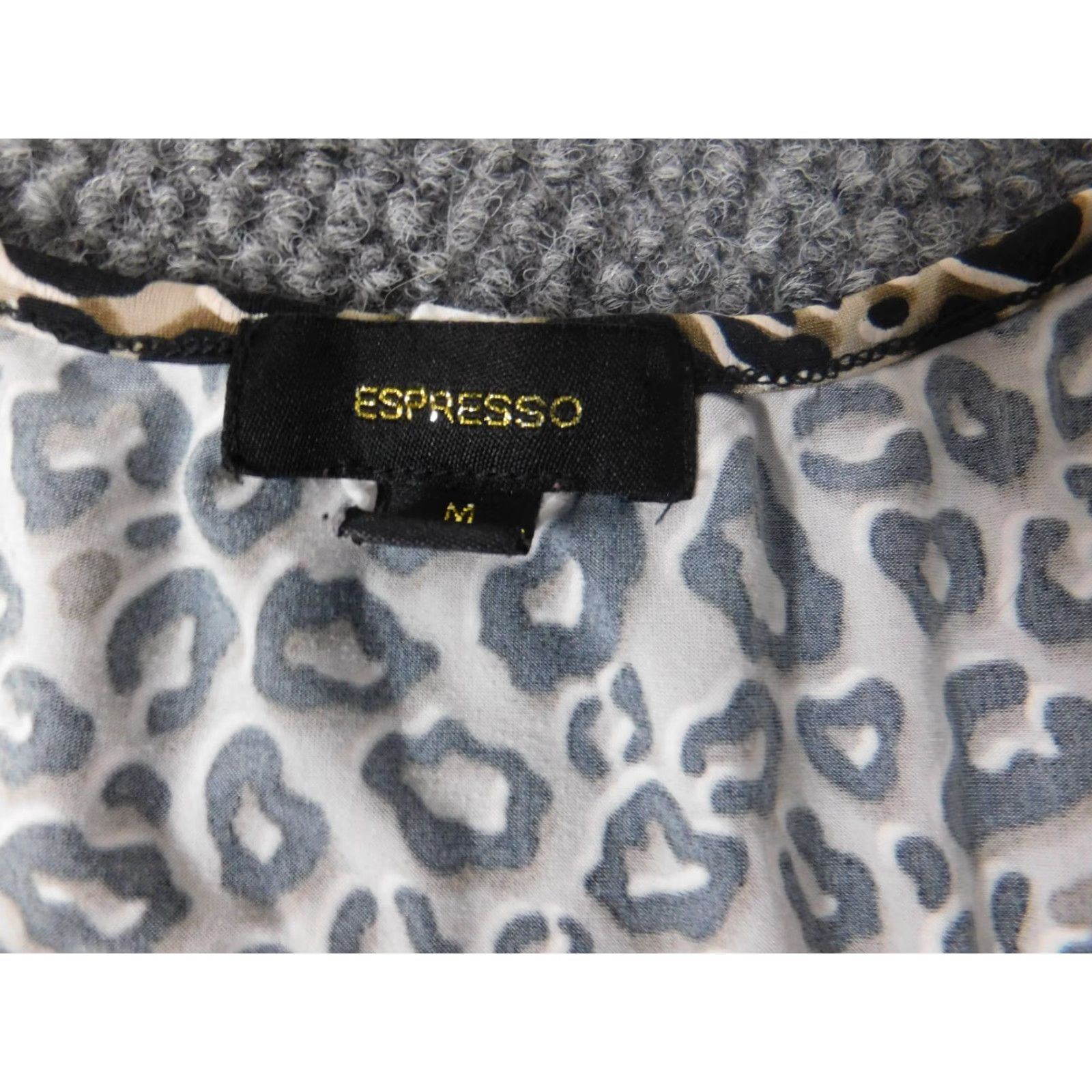 Vintage Espresso Blouse Womens Medium Brown Animal Print Short Sleeve Round Neck Pullover Stretch Regular Fit Size M / US 6-8 / IT 42-44 - 5 Thumbnail