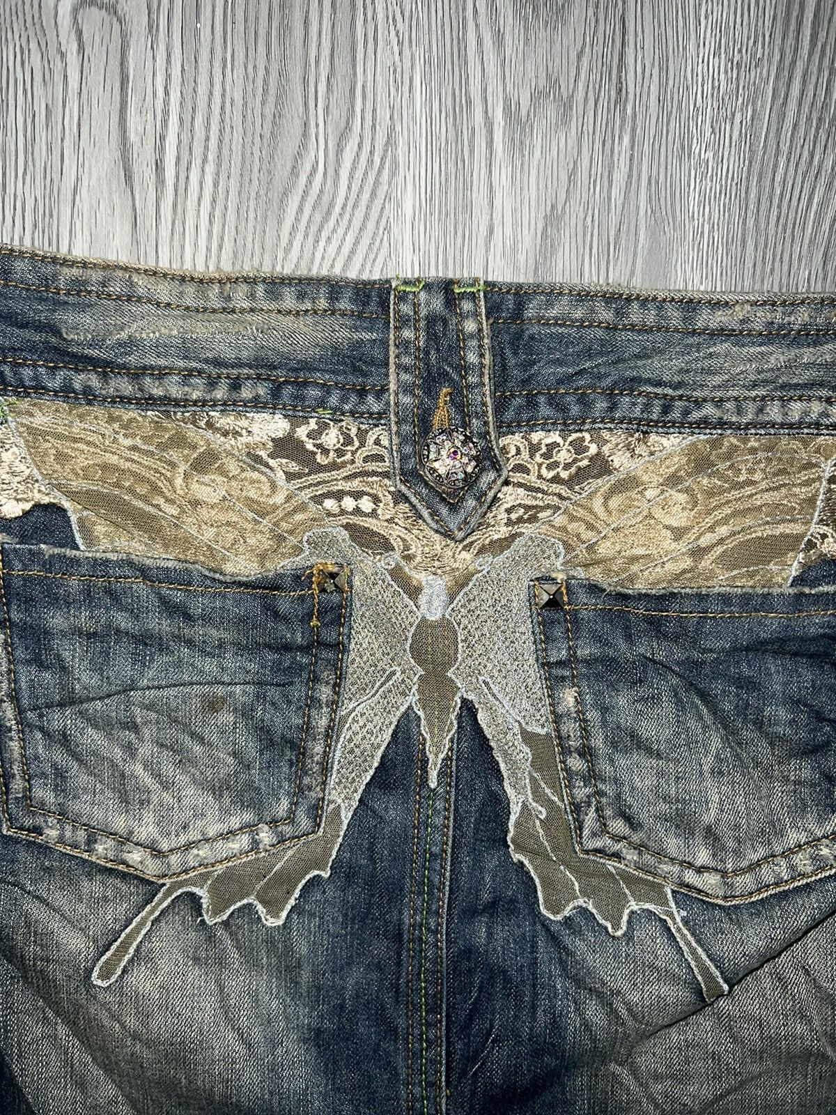 Blumarine Y2K butterfly lace&rhinestone denim skirt🦋 Size 28" / US 6 / IT 42 - 4 Thumbnail