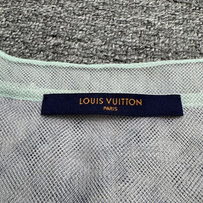 Louis Vuitton Louis Vuitton Organza short sleeve Size US XS / EU 42 / 0 - 2 Thumbnail