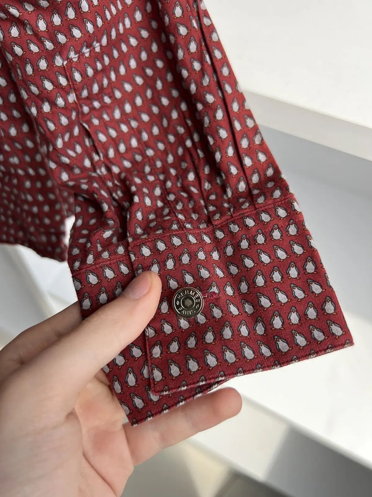 Designer × Hermes × Vintage Vintage Hermes Penguin Imprinted Fitted Coton Shirt Size US M / EU 48-50 / 2 - 13 Thumbnail