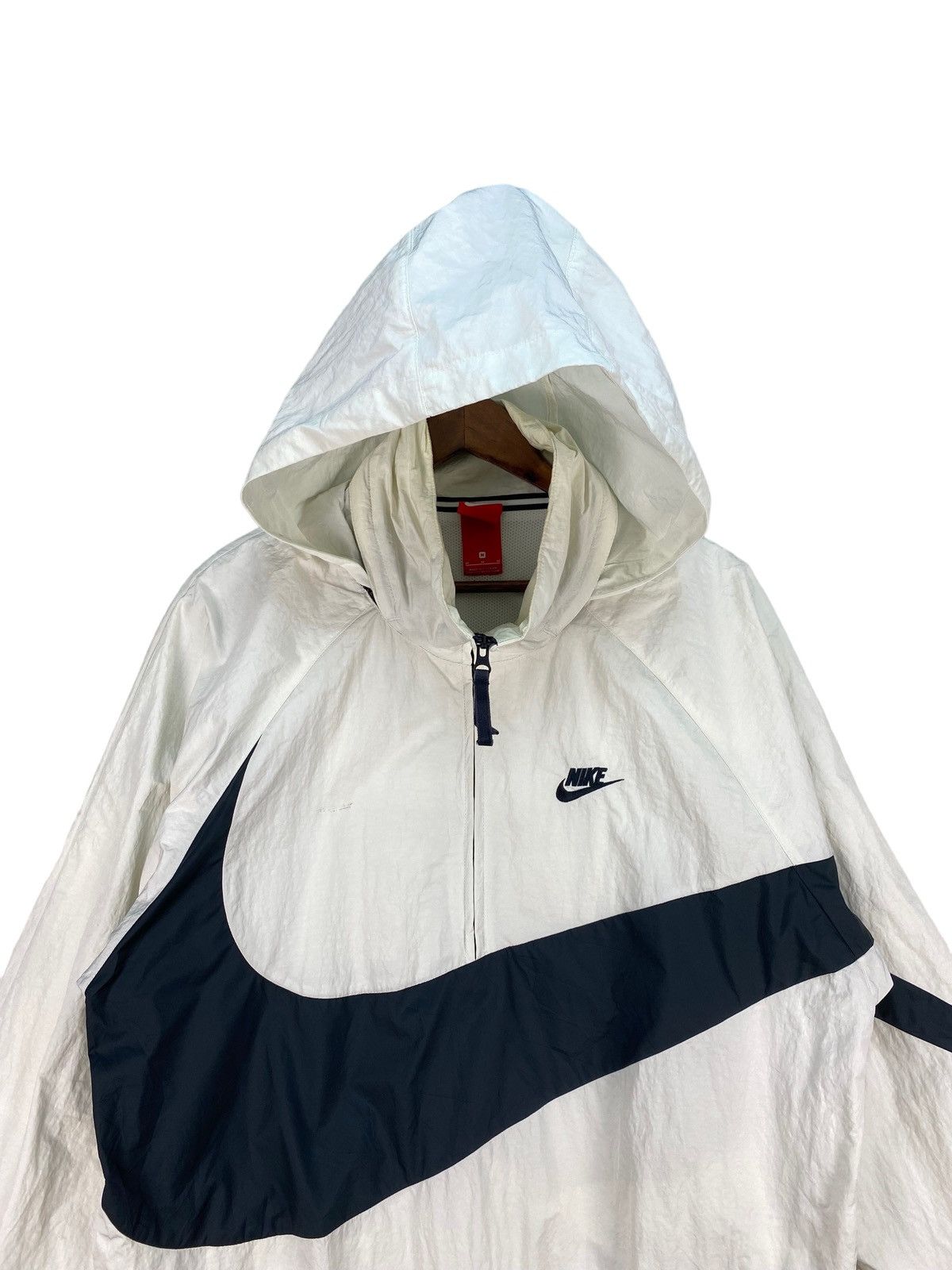 Nike Nike Hoodies Big Swoosh Windbreaker Size US M / EU 48-50 / 2 - 4 Thumbnail