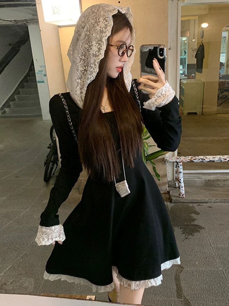 Other Midnight Lace Hood Dress Size M / US 6-8 / IT 42-44 - 7 Thumbnail